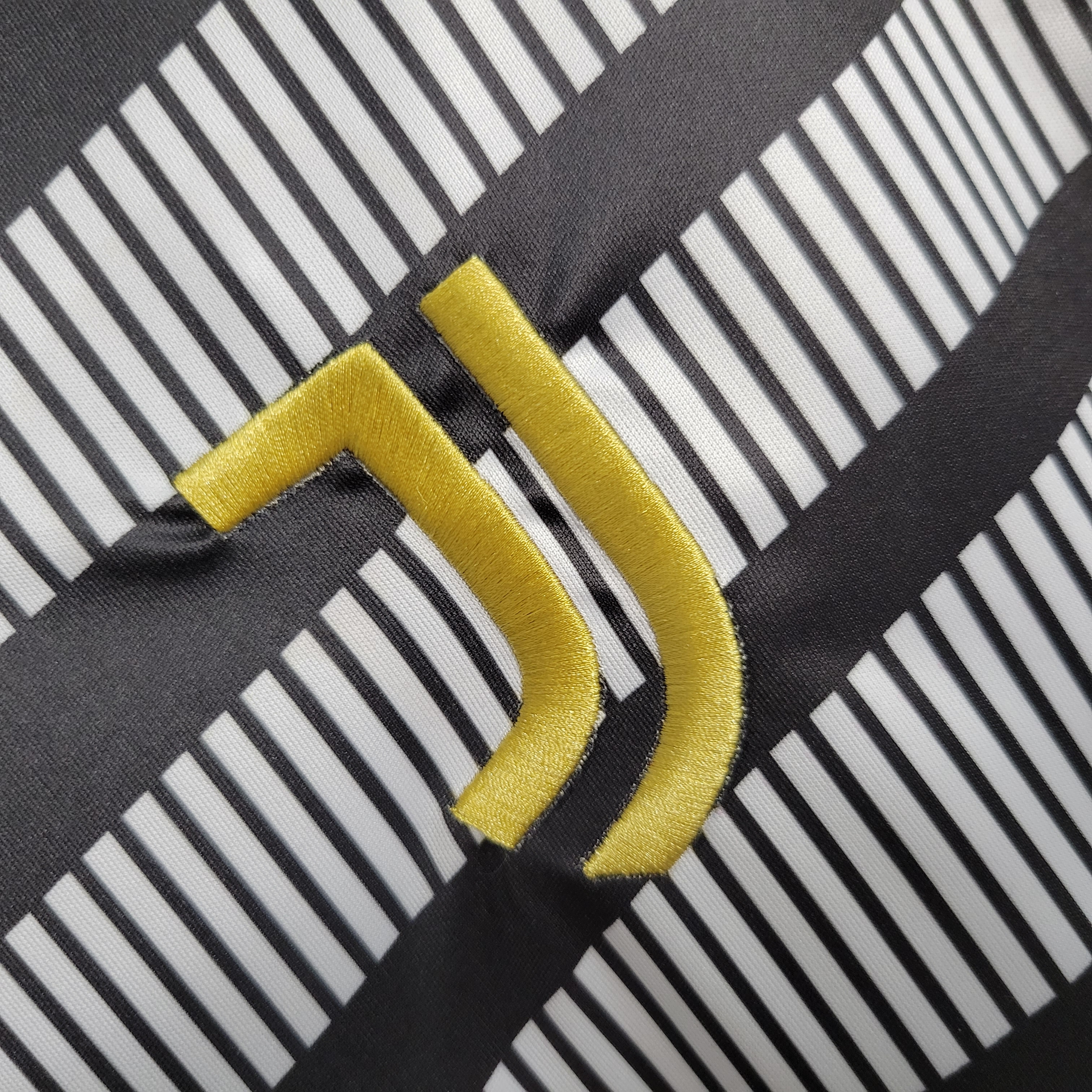 23-24 Juventus Training Jersey - Fans Version - Unitedfutballjersey