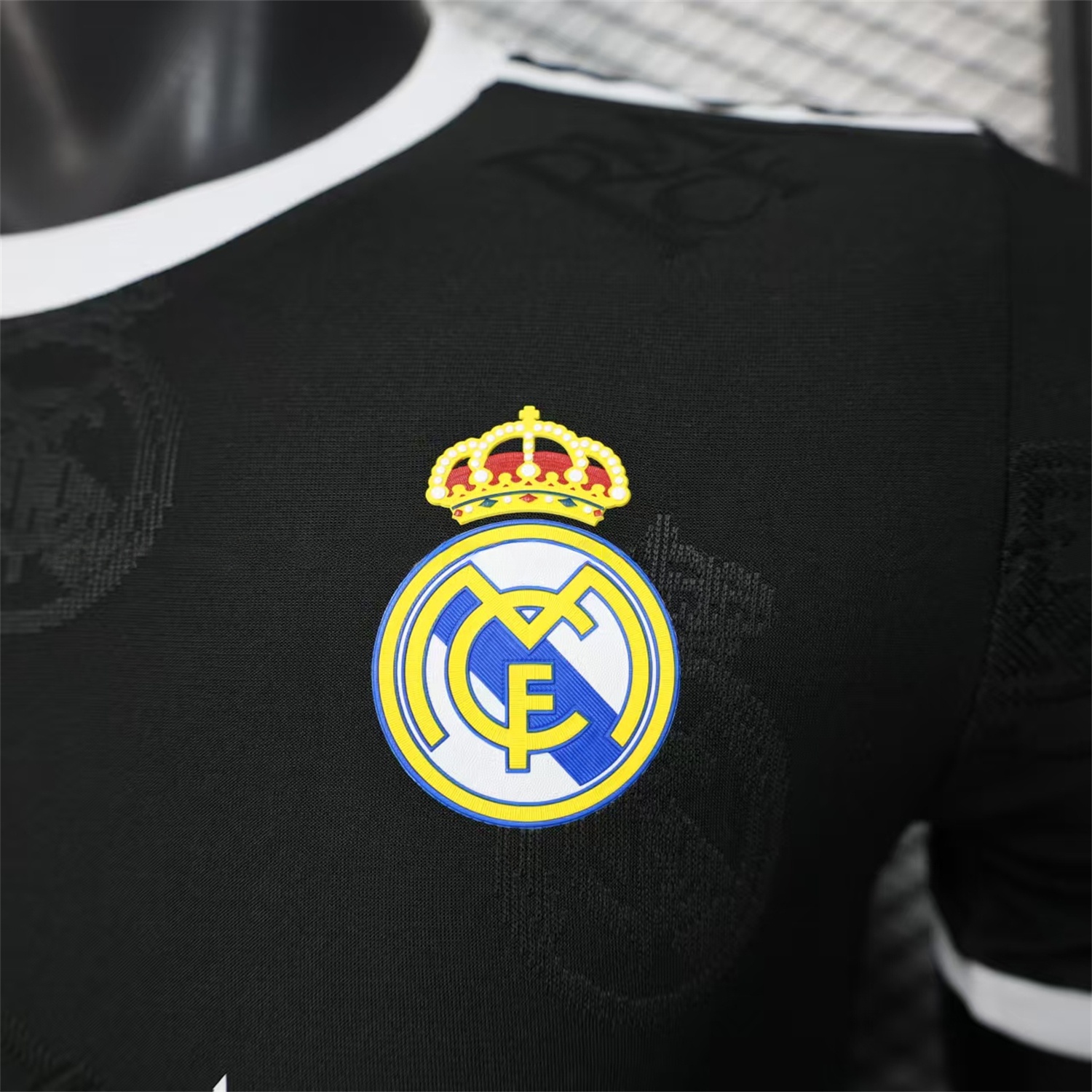 Real Madrid 25-26 Black Team Logo Jacquard Special Jersey - Player Version - Unitedfutballjersey