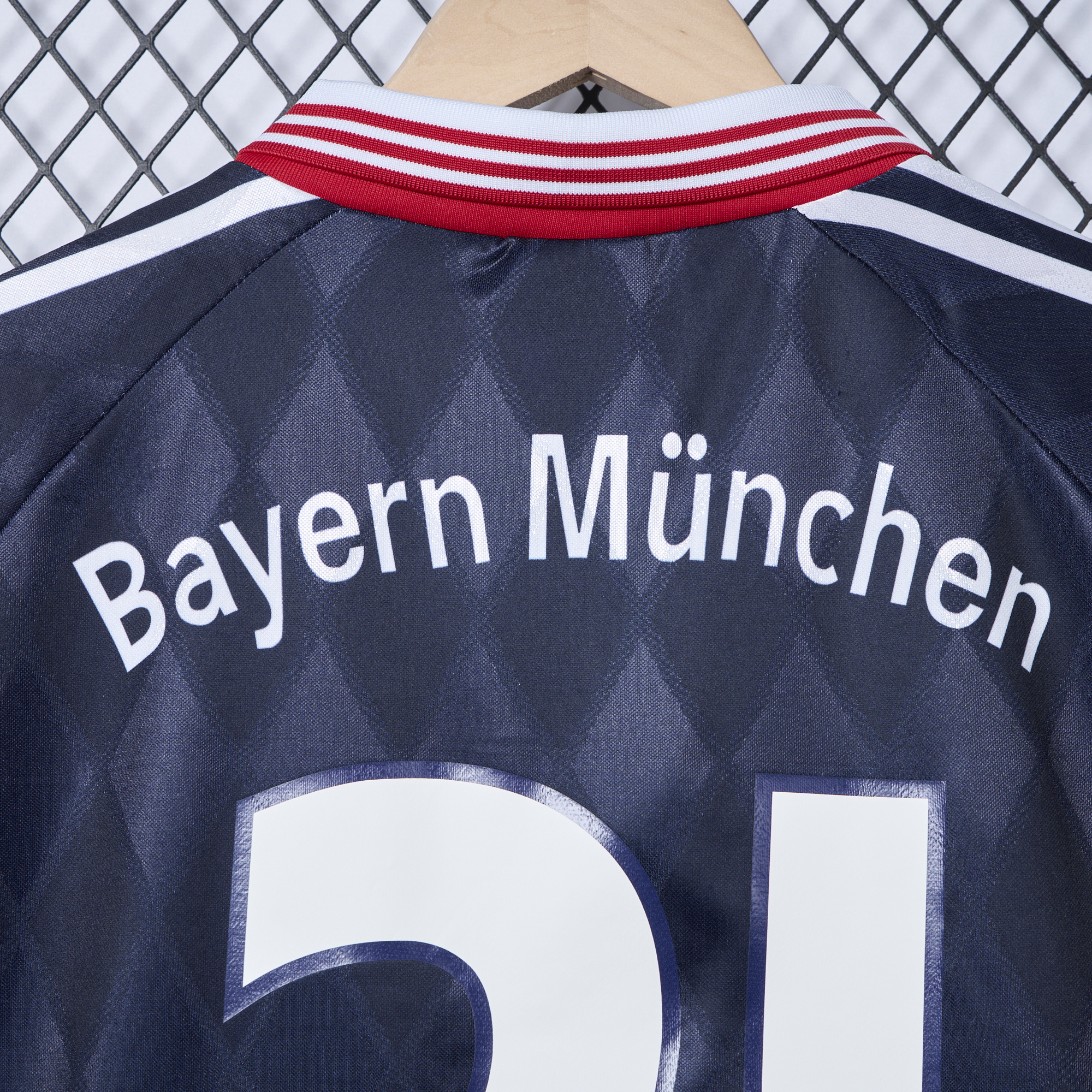 Retro Bayern Munich 1997-99 Home Stadium Jersey - Unitedfutballjersey