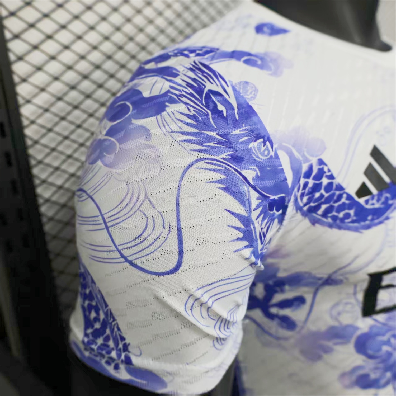 Real Madrid 25-26 Purple Dragon Soars Special Edition Jersey - Player Version - Unitedfutballjersey