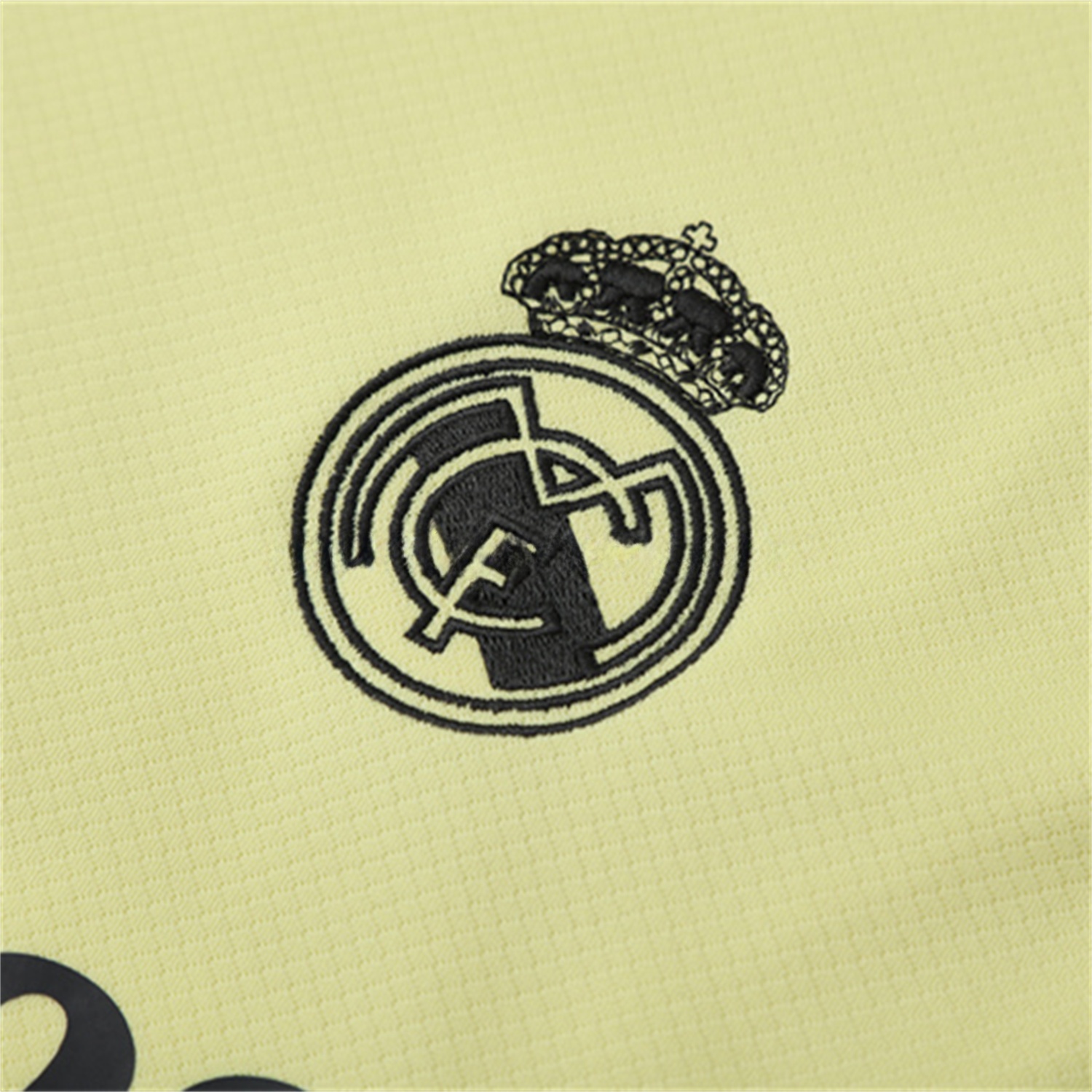Real Madrid 25-26 Kids Short-Sleeve Training Set - Yellow Top and Grey Shorts - Unitedfutballjersey