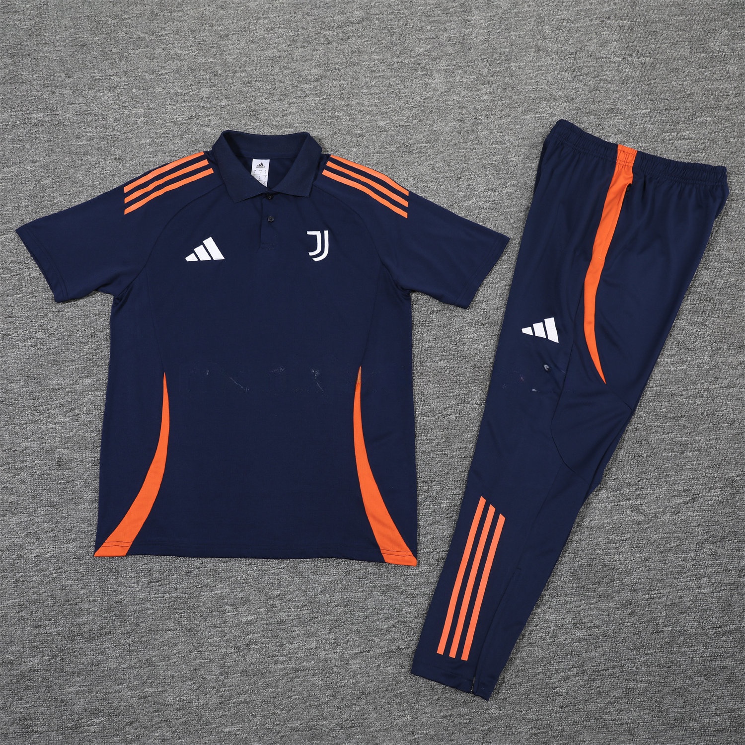 Juventus 25-26 POLO Short-Sleeve Training Set - Deep Blue Top and Pants with Orange Stripes - Unitedfutballjersey