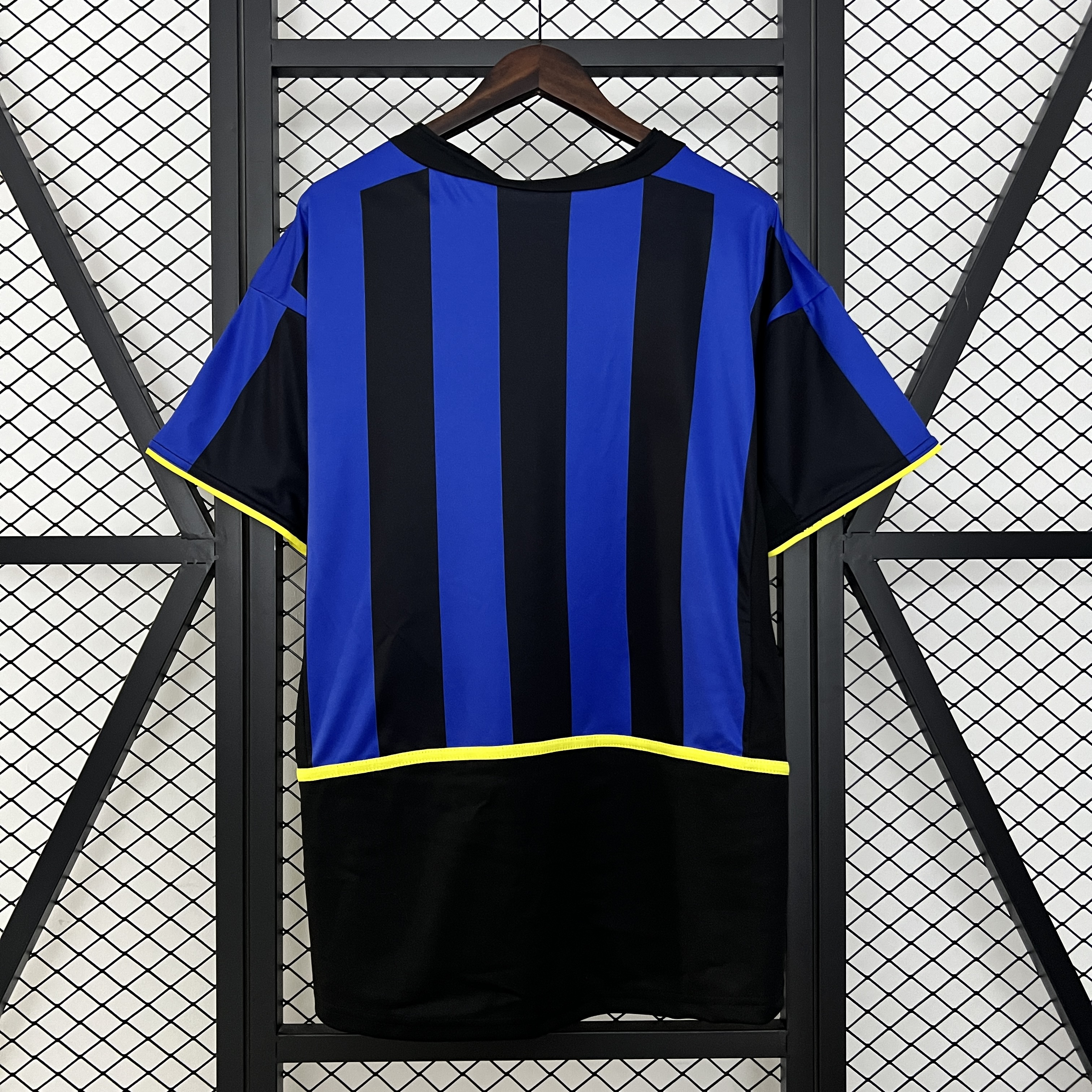 Retro Inter Milan 2002-03 Home Jersey - Unitedfutballjersey