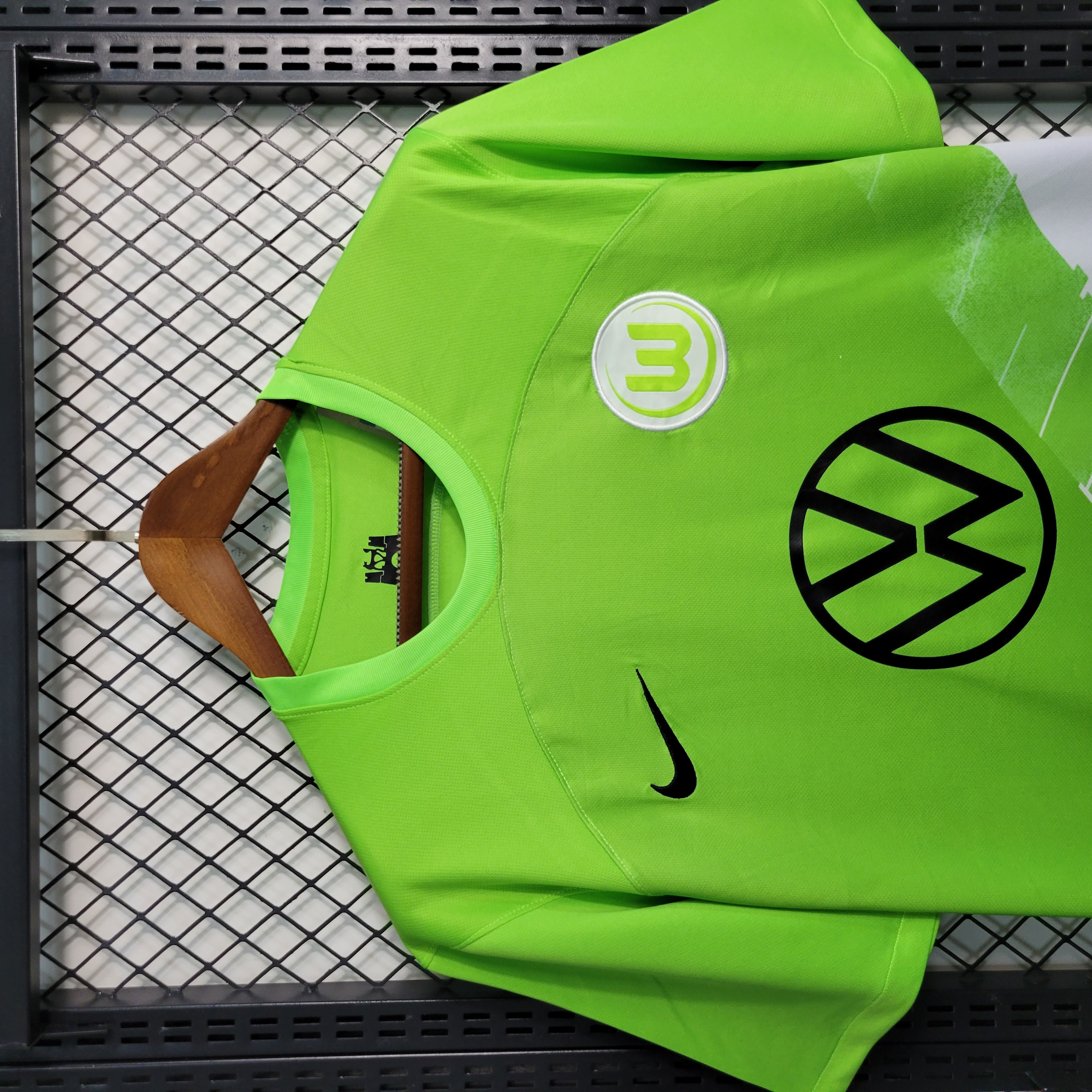 Wolfsburg 23-24 Home Jersey - Fans Version - Unitedfutballjersey