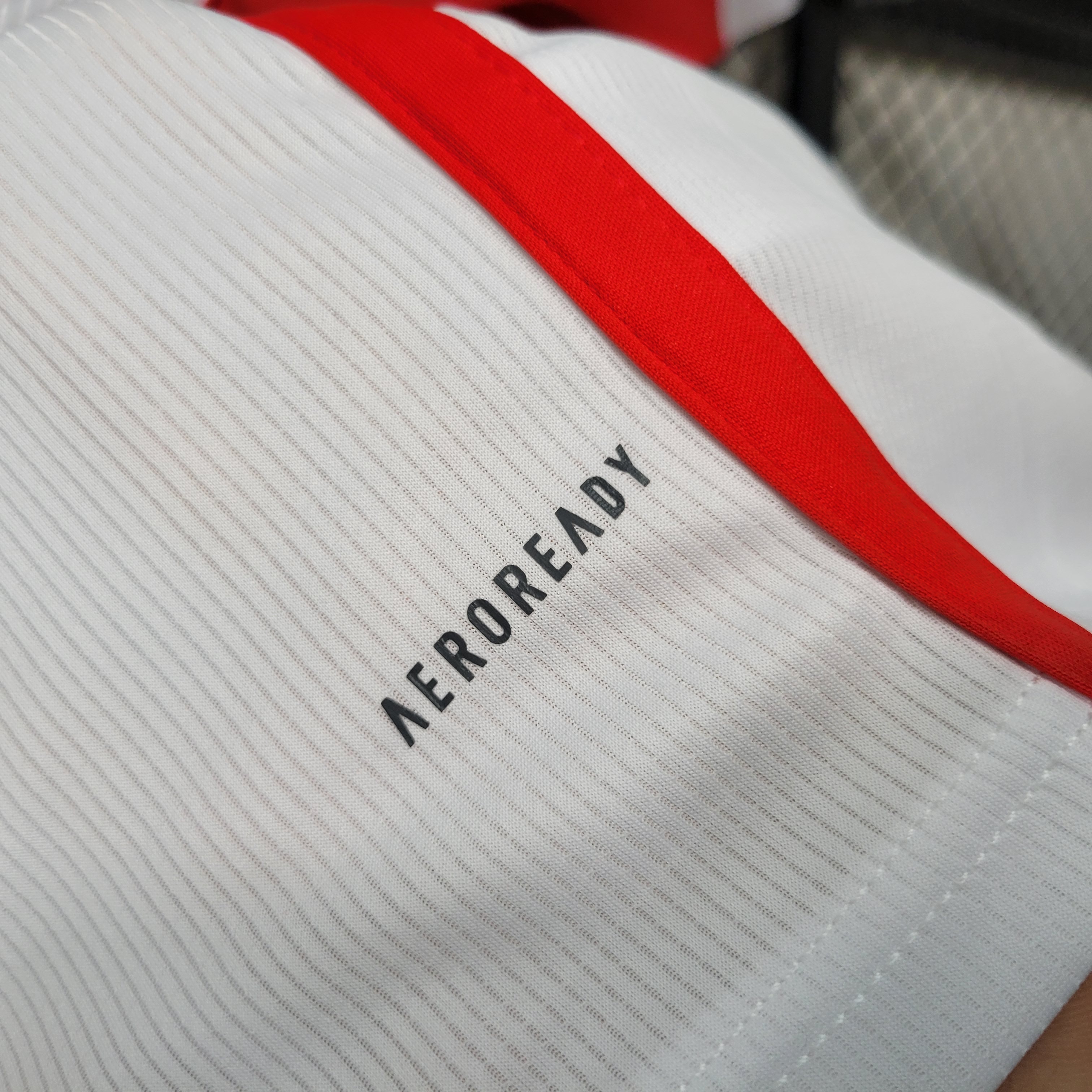 Bayern Munich 23-24 Home Long Sleeve Jersey - Fans Version - Unitedfutballjersey