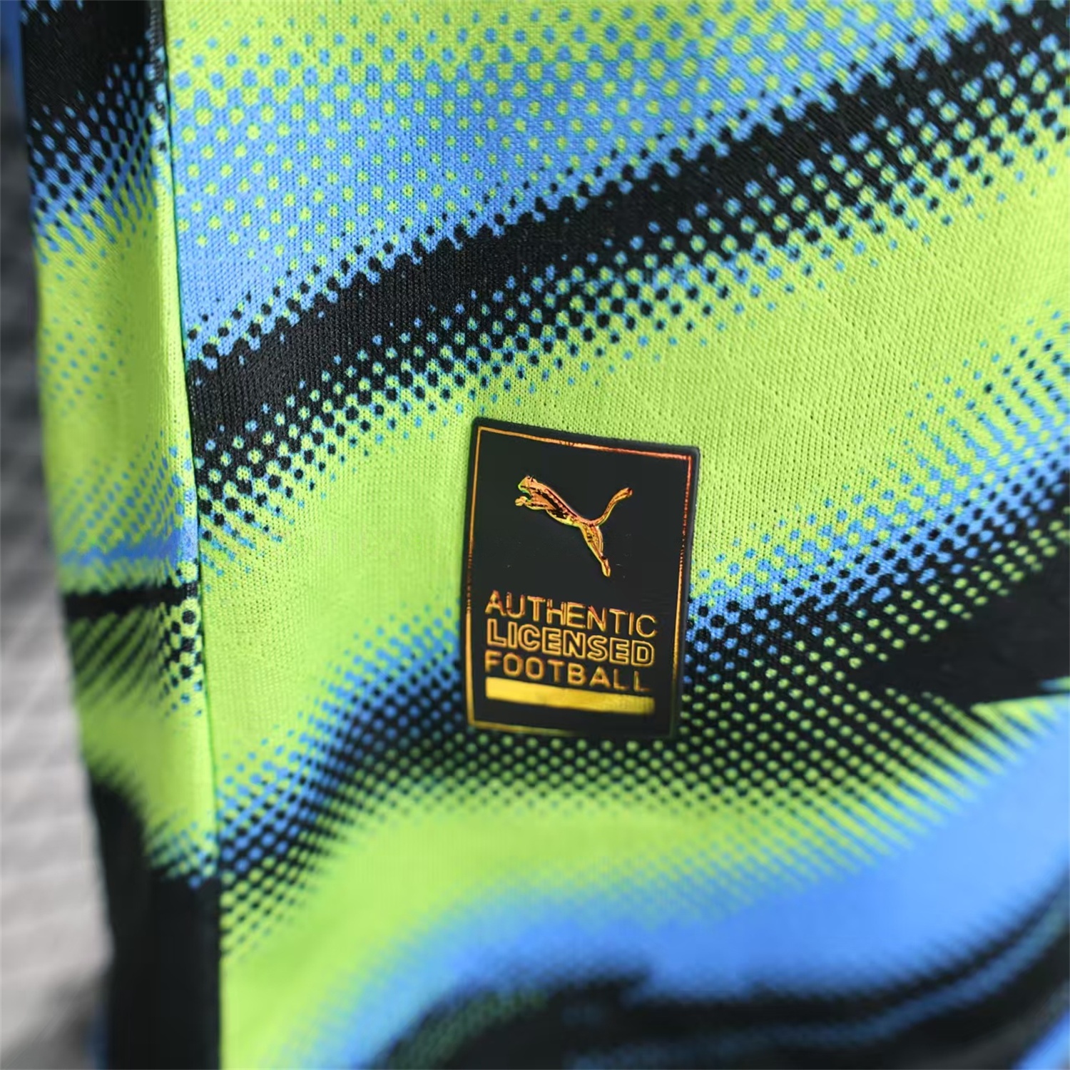 Marseille 25-26 Blue Green Gradient Training Jersey - Player Version - Unitedfutballjersey