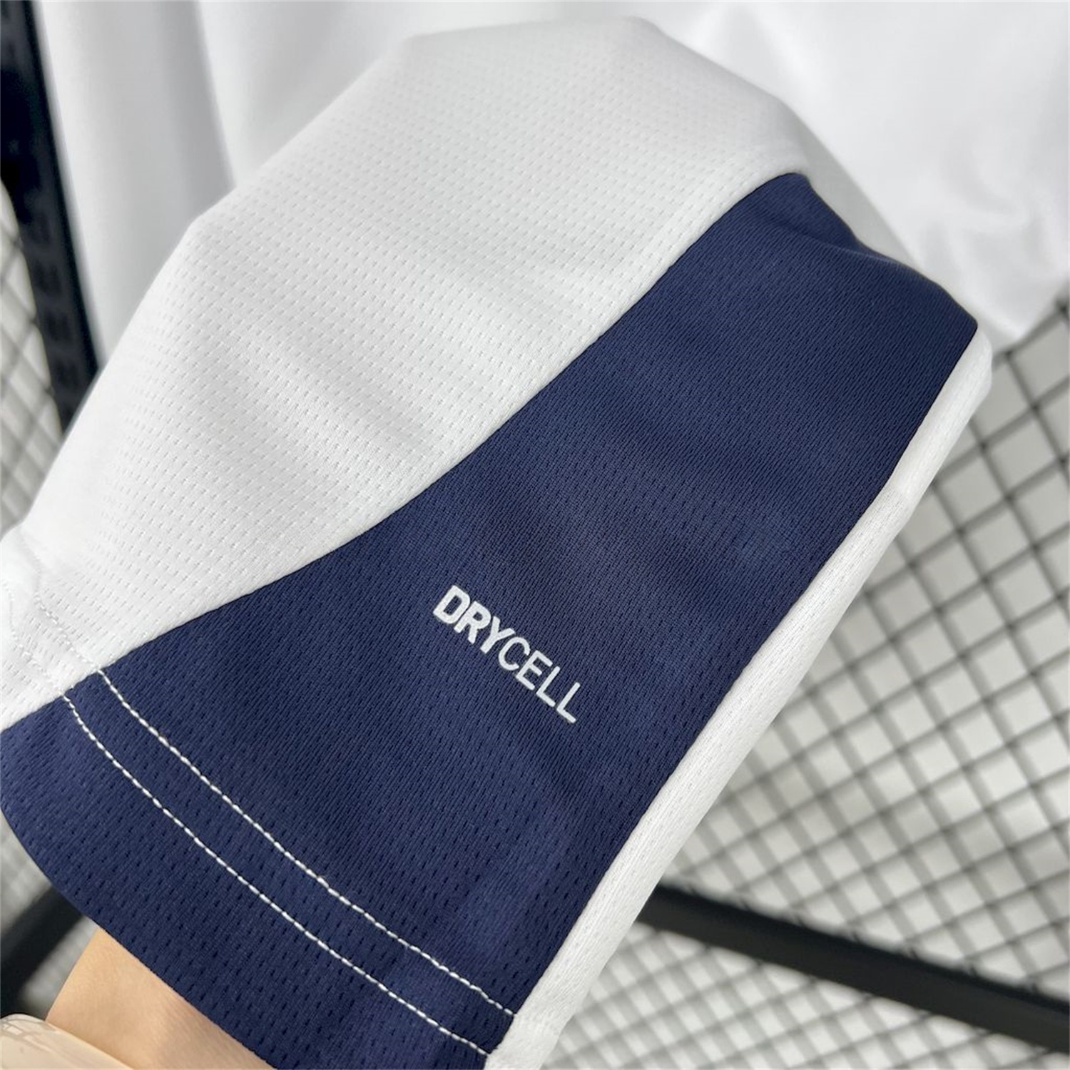 Portugal 2025-26 White Training Jersey - Fans Version - Unitedfutballjersey