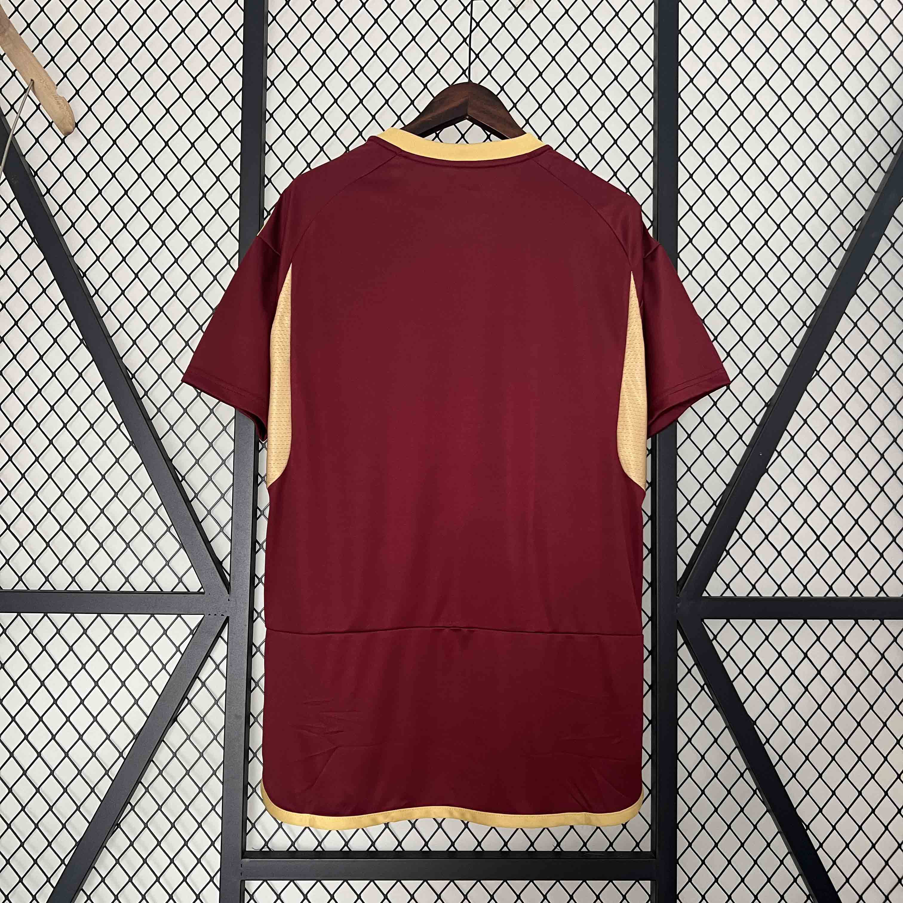 Venezuela 2024 Home Stadium Jersey - Fans Version - Unitedfutballjersey