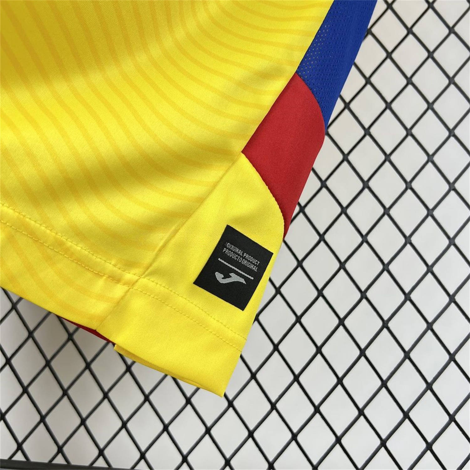Romania 2025-26 Home Jersey - Fans Version - Unitedfutballjersey