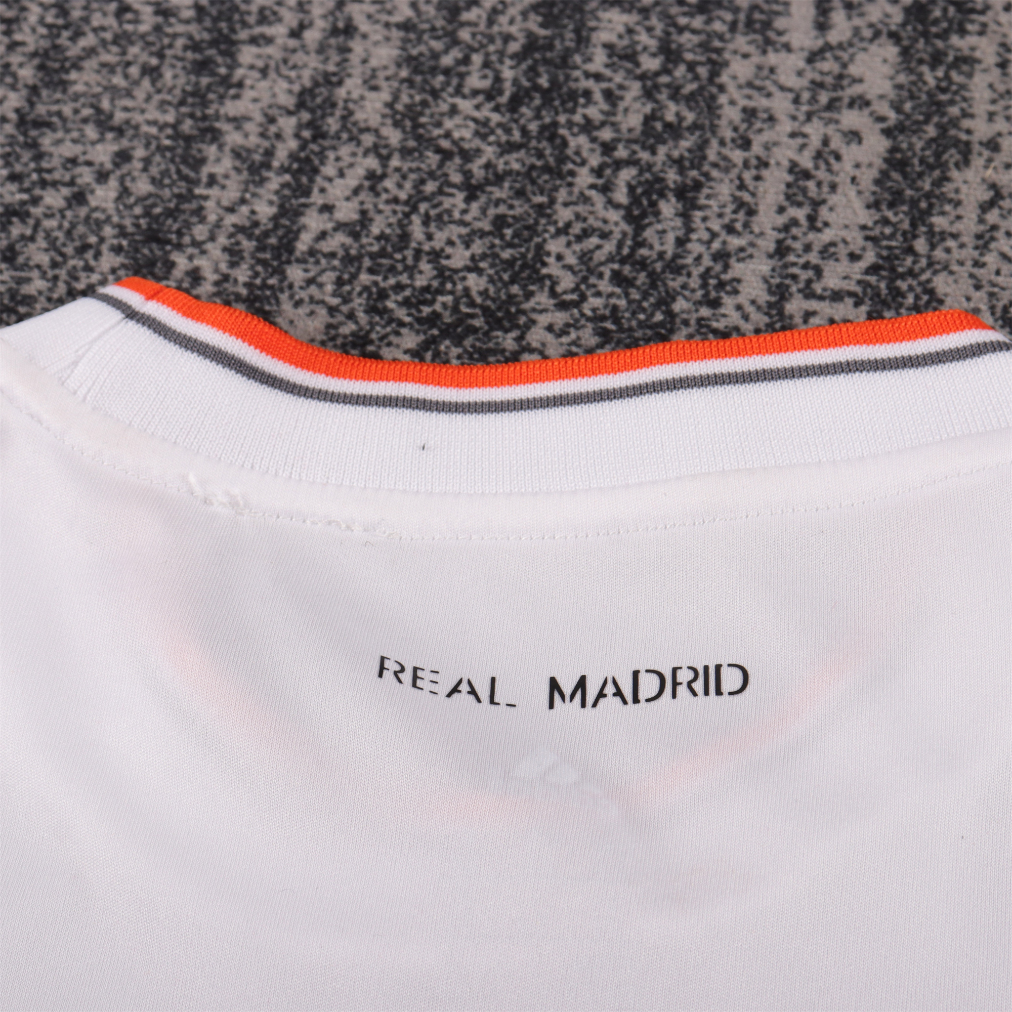 Retro Real Madrid 2013-14 Home Kids Kit - Unitedfutballjersey