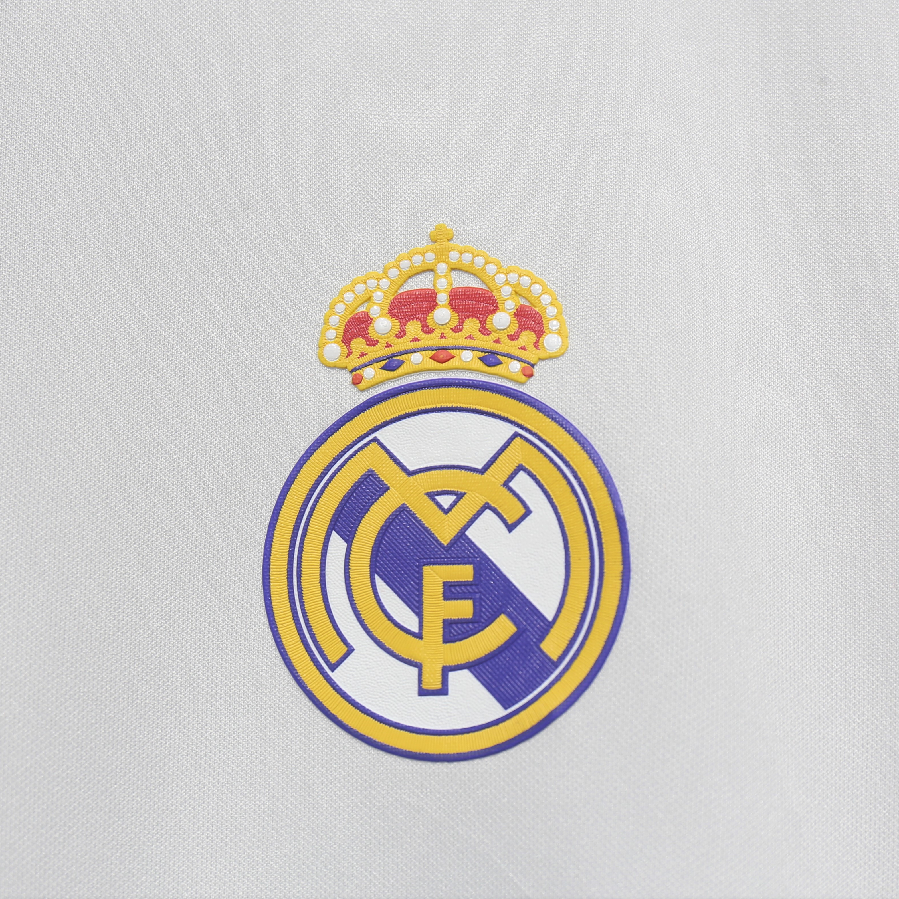 Retro Real Madrid 16-17 Home Jersey - Player Version - Unitedfutballjersey