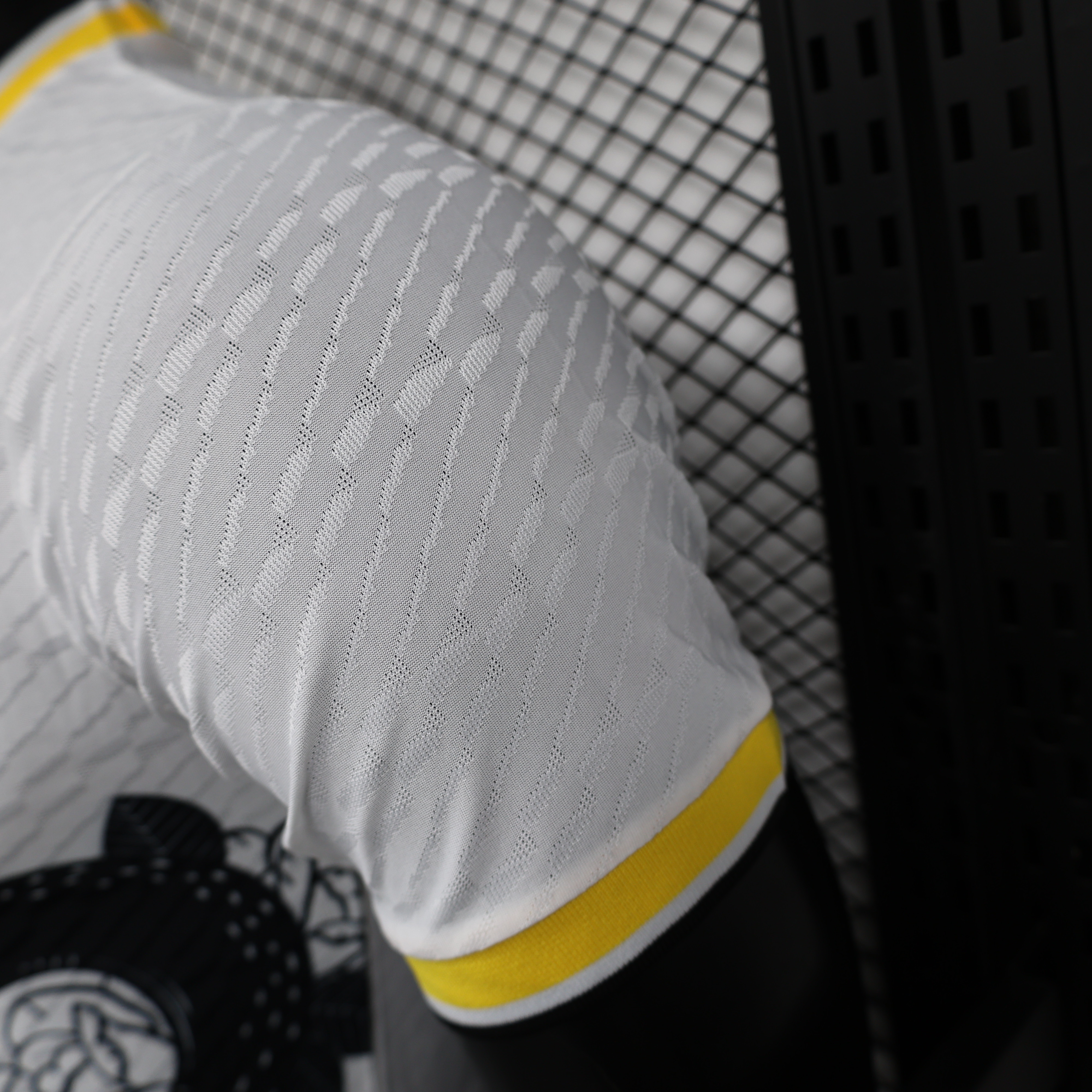 Real Madrid 24-25 Black Snake Special Edition White Jersey - Player Version - Unitedfutballjersey