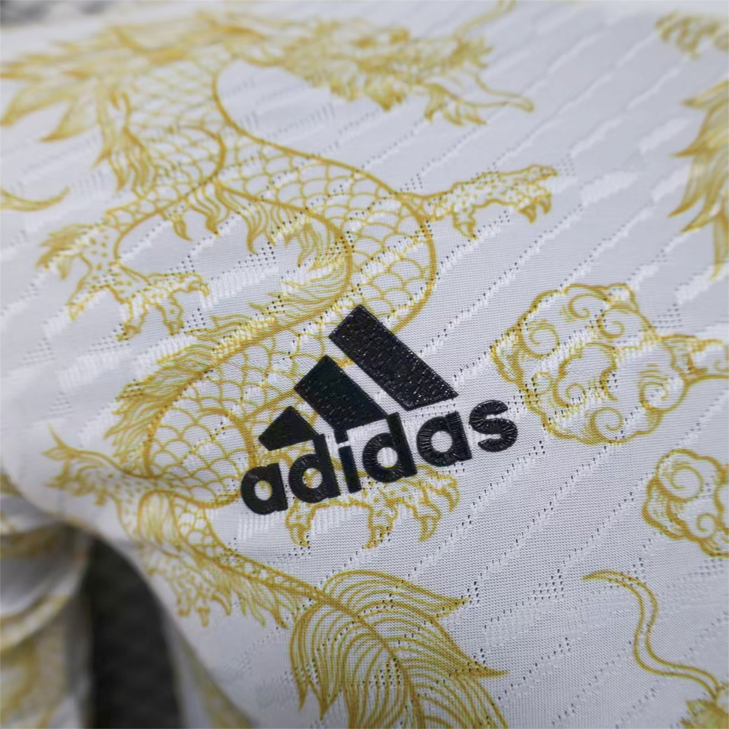 Real Madrid 25-26 Two Generations of Ronaldo White Jersey - Player Version - Unitedfutballjersey