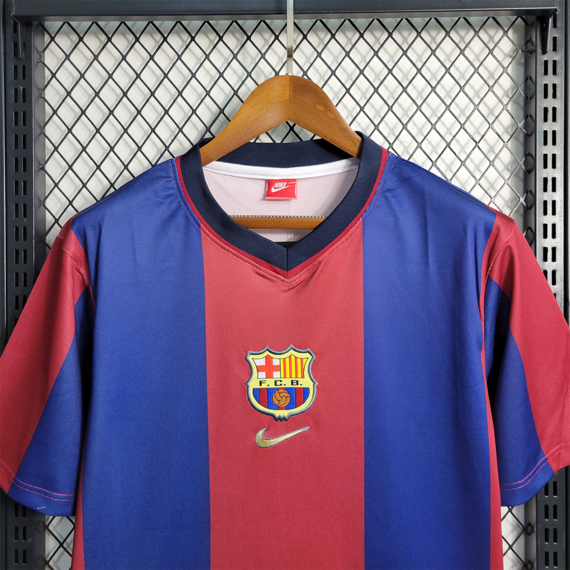 Retro Barcelona 98-99 Home Stadium Jersey - Unitedfutballjersey