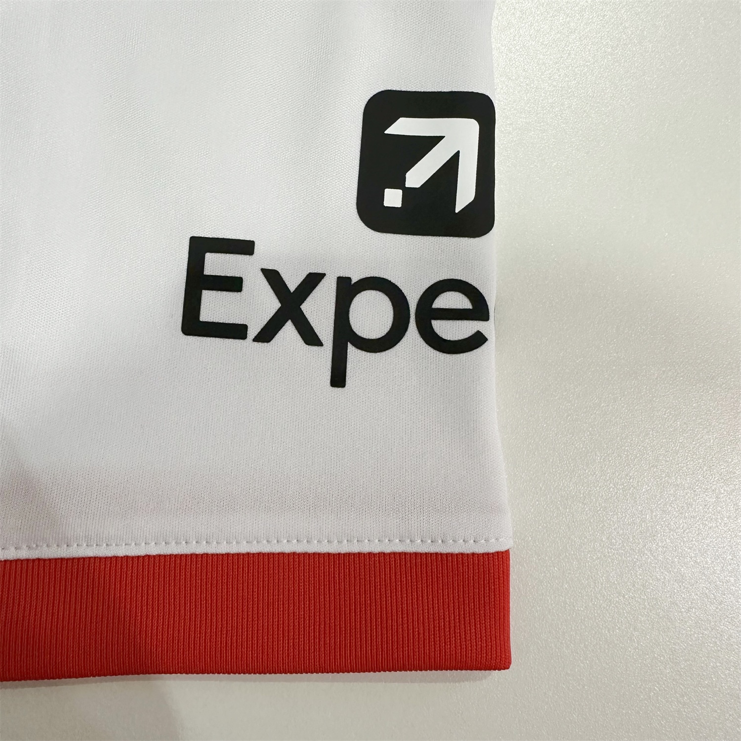 Liver.pool 25-26 Away White Jersey - Fans Version - Unitedfutballjersey