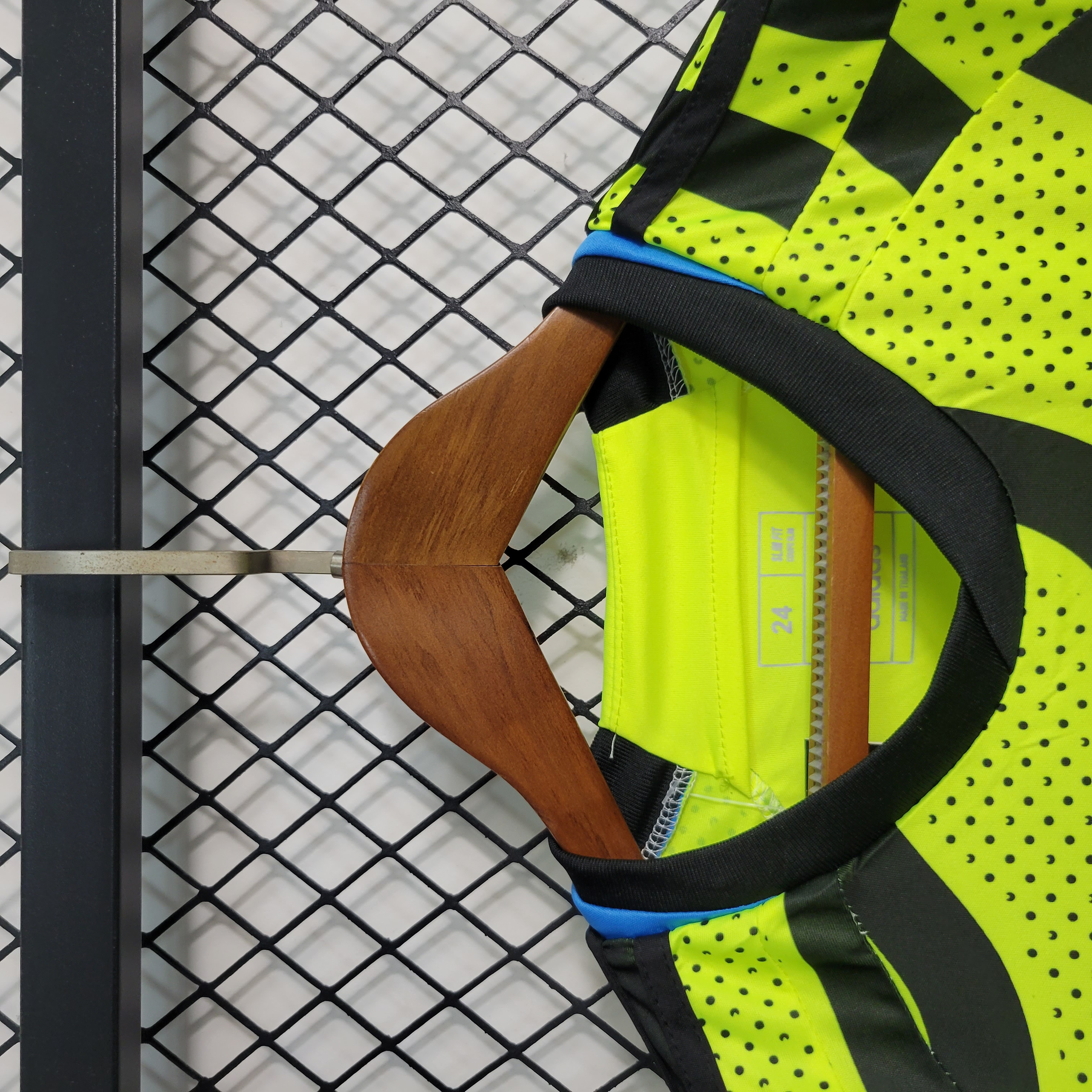 Arsenal 23-24 Away Kids Kit - Unitedfutballjersey