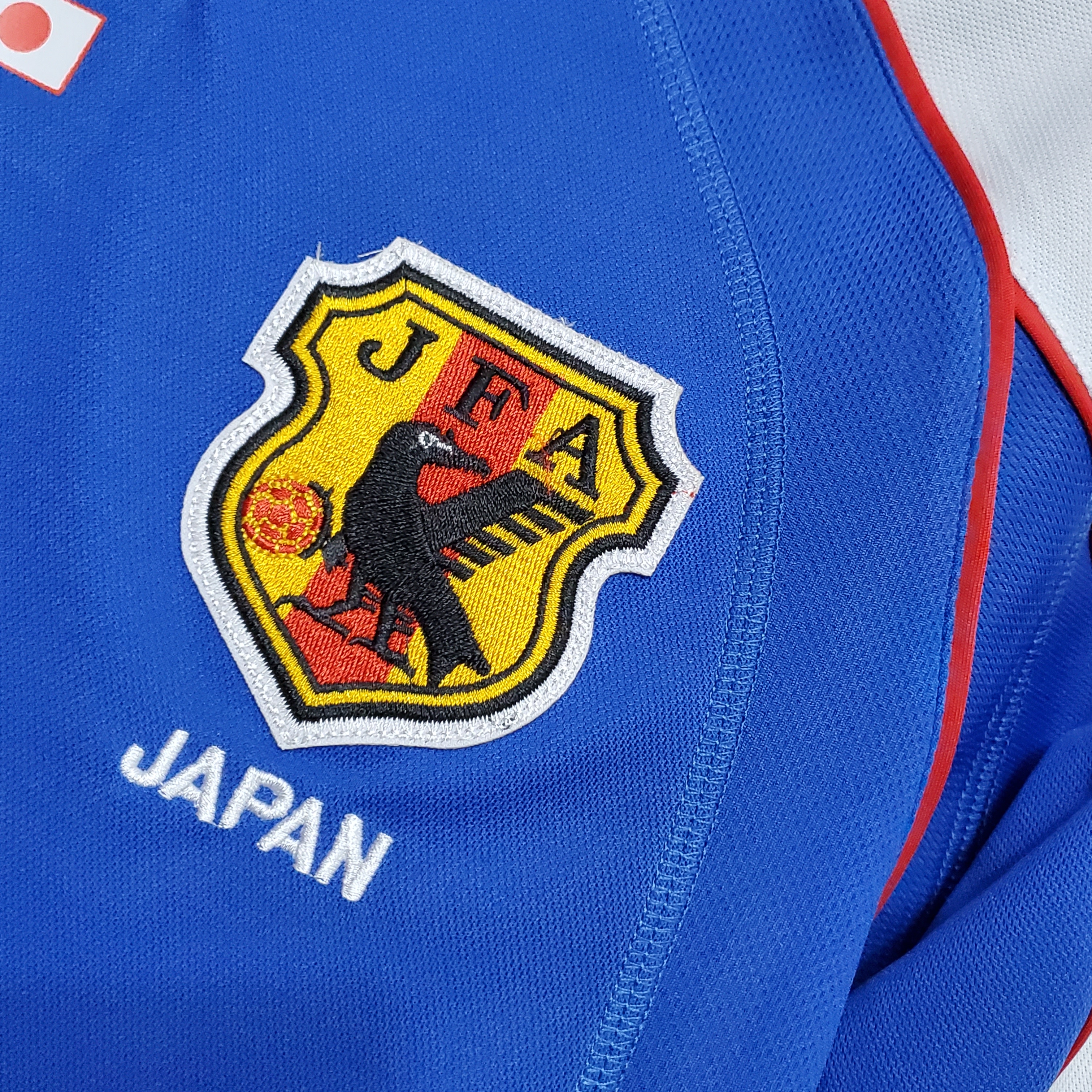Retro Japan 2000 Home Stadium Jersey - Unitedfutballjersey