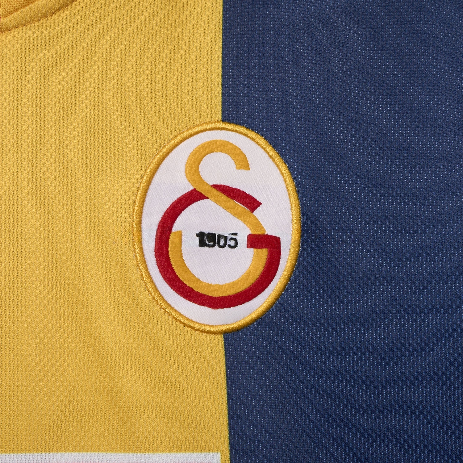 Retro Galatasaray 1998-99 Third Jersey - Unitedfutballjersey