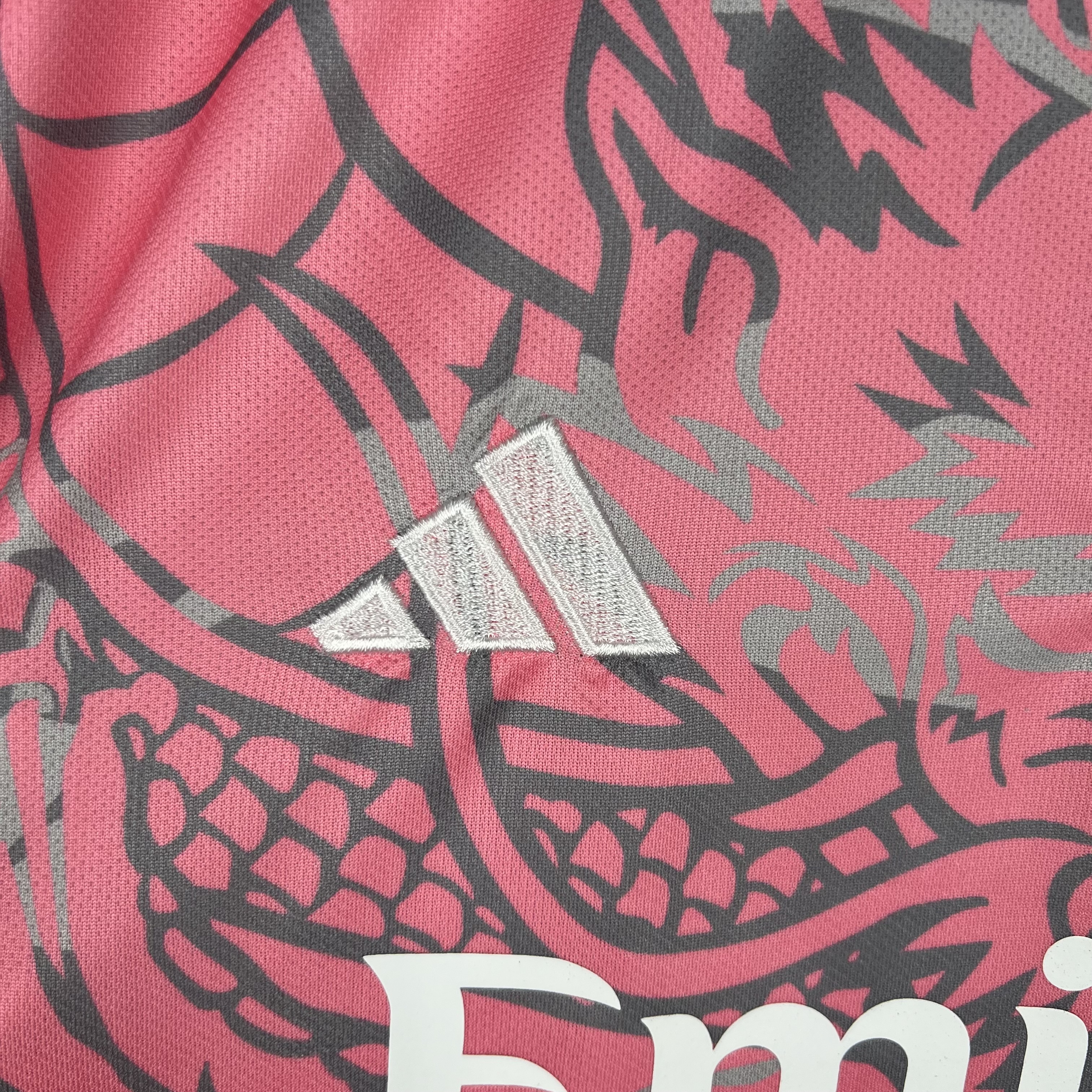 23/24 Real Madrid Pink Dargon Special Edition Jersey - Fans Version - Unitedfutballjersey