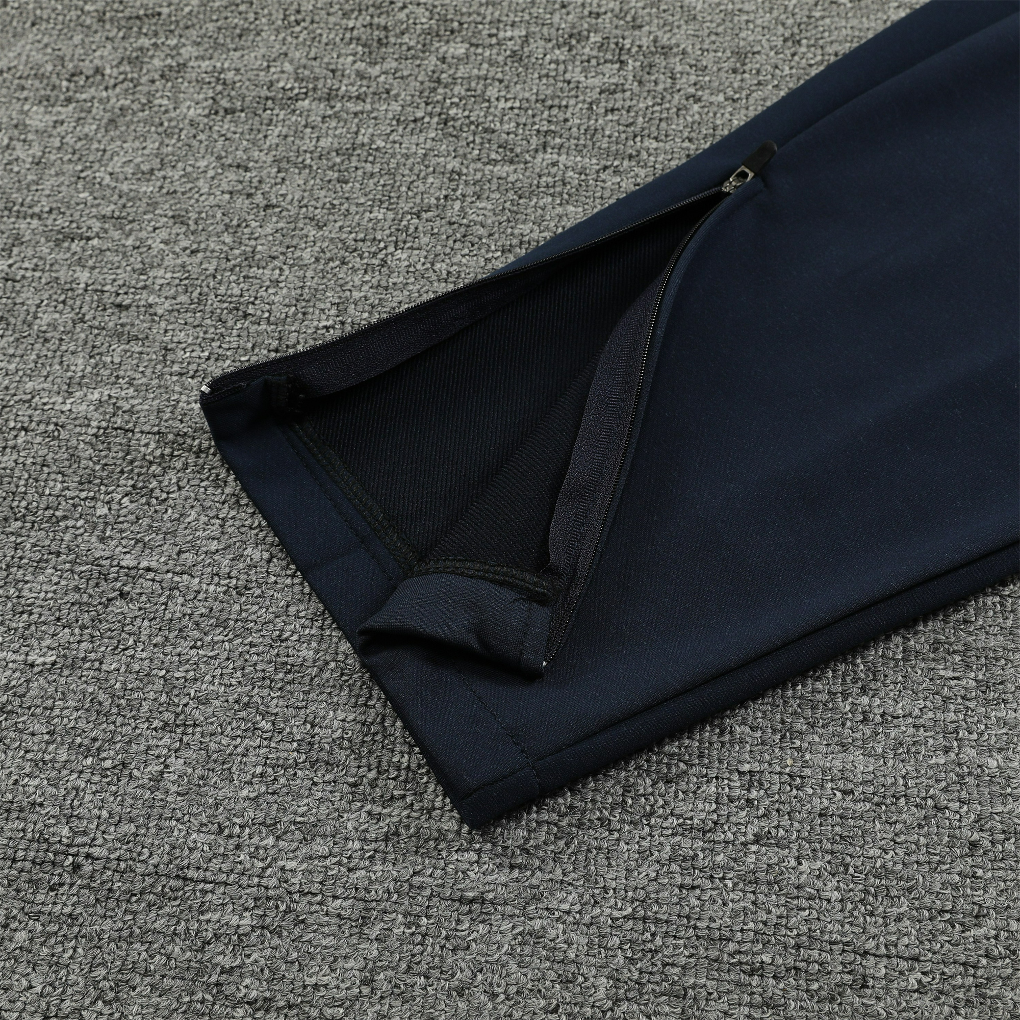 Tottenham Hotspur 23-24 Men's Training Hoodie + Pants - Unitedfutballjersey