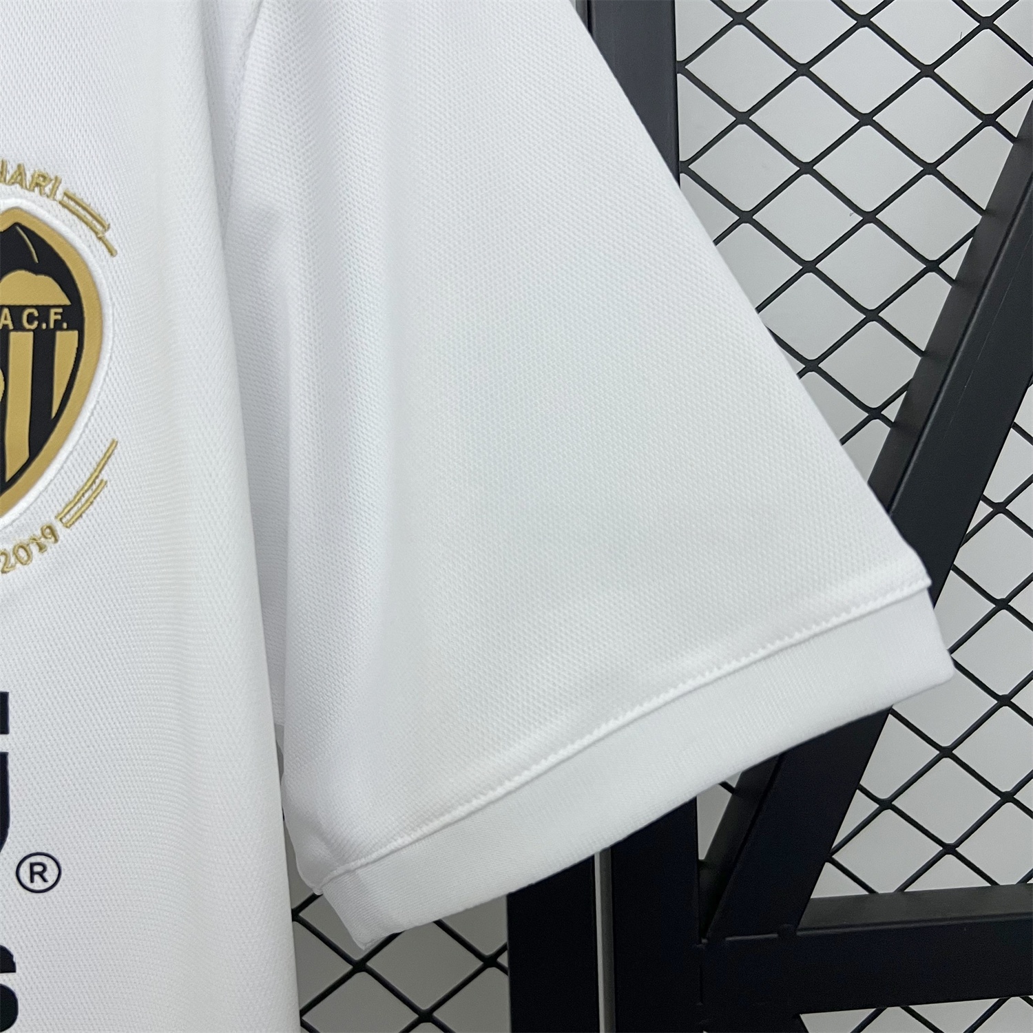 Retro Valencia 2018-19 Home Jersey - Unitedfutballjersey