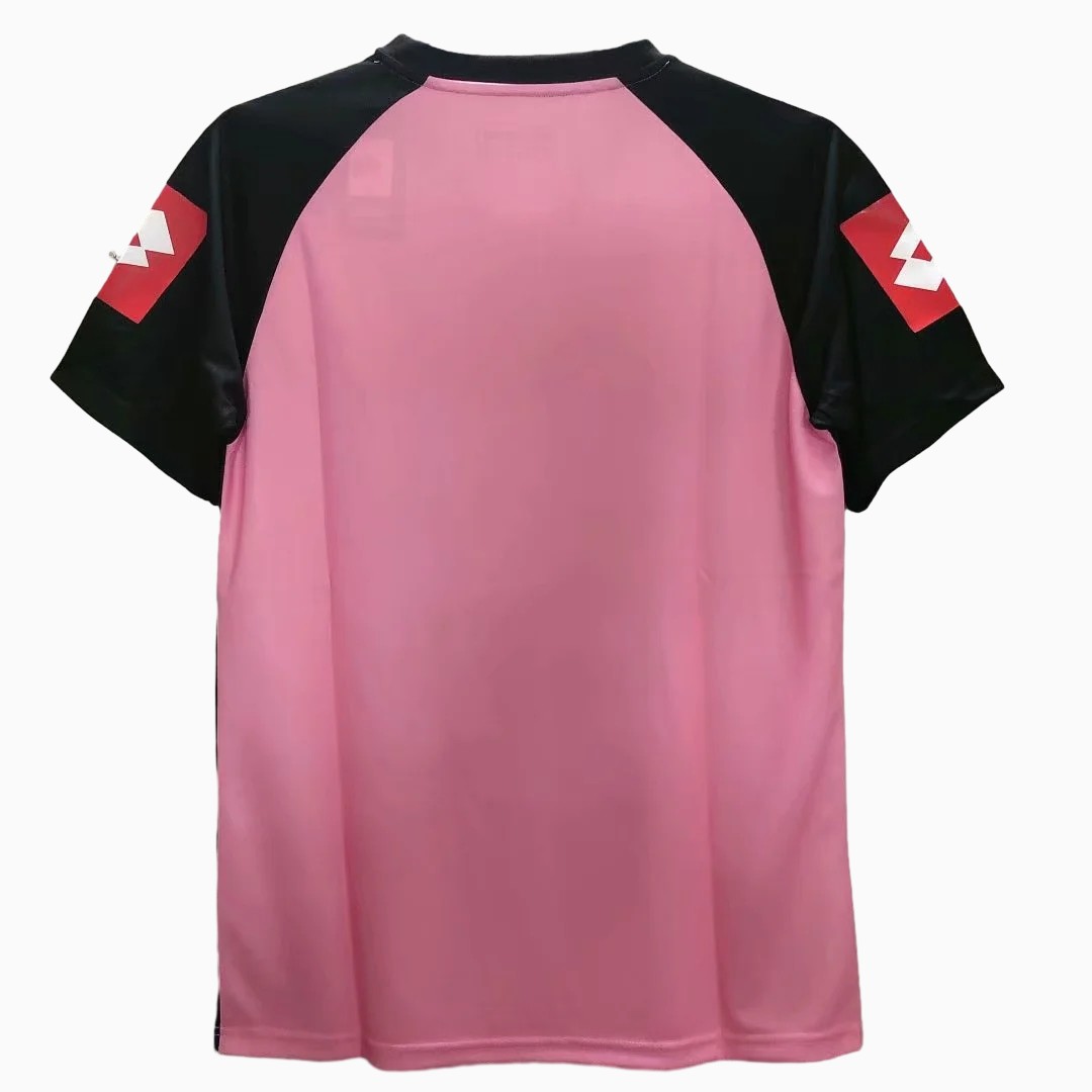 Retro Juventus 2002-03 Pink Goalkeeper Jersey - Unitedfutballjersey
