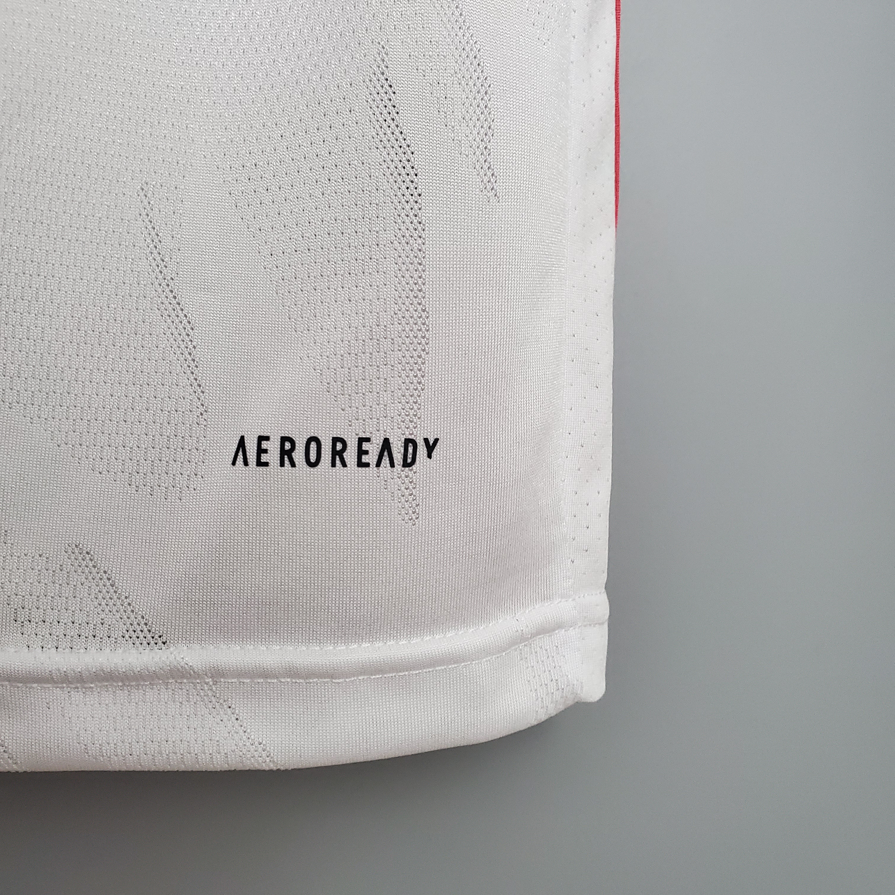 Retro Real Madrid 20-21 Home Stadium Jersey - Unitedfutballjersey