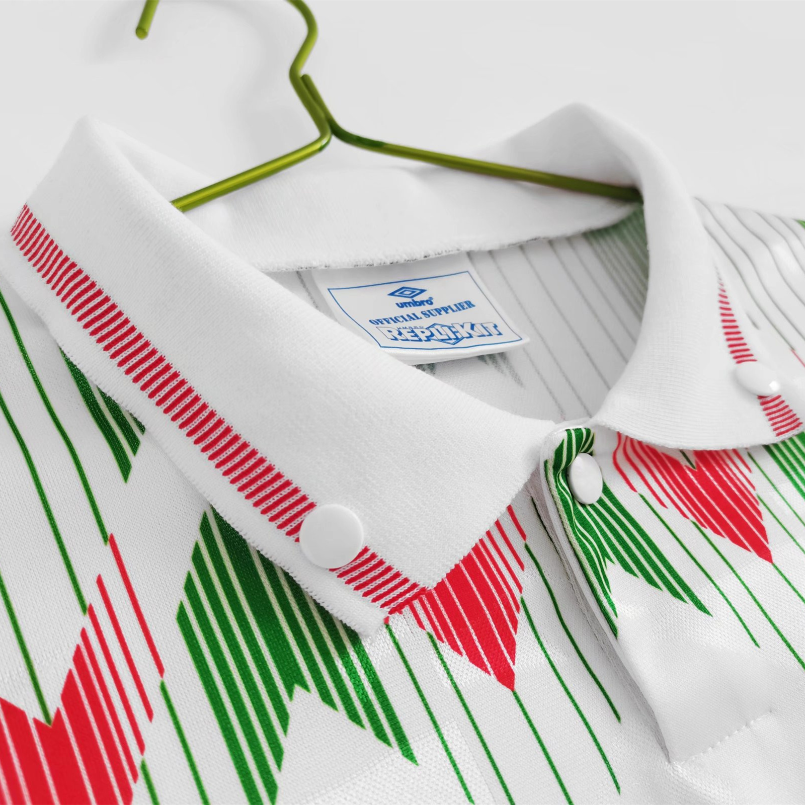 Retro Wales 1990-92 Away Stadium Jersey - Unitedfutballjersey