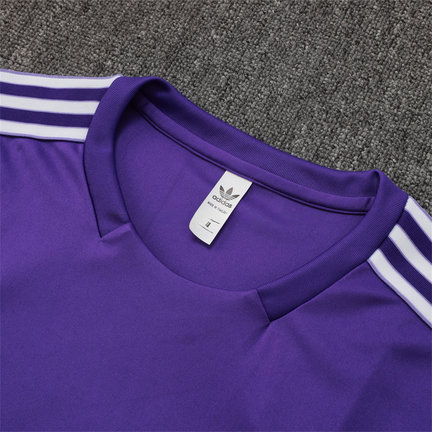 Real Madrid 25-26 Throwback Trefoil Vest Training Set - Purple - Unitedfutballjersey