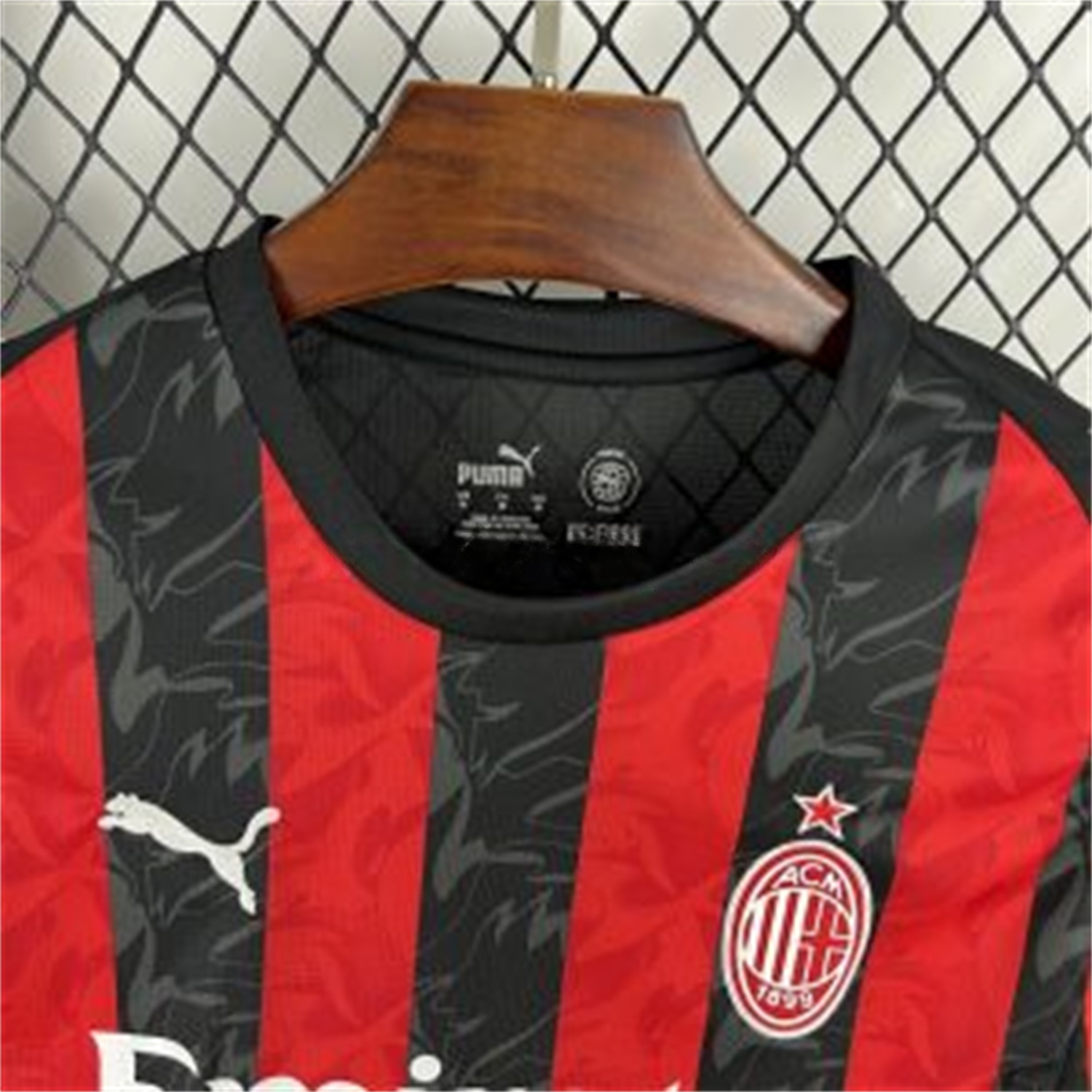 AC Milan 25-26 Home Long Sleeves Jersey - Fans Version - Unitedfutballjersey