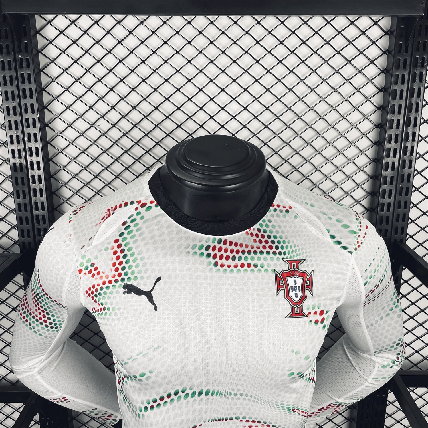 Portugal 2025-26 Away Long Sleeve Jersey - Player Version - Unitedfutballjersey