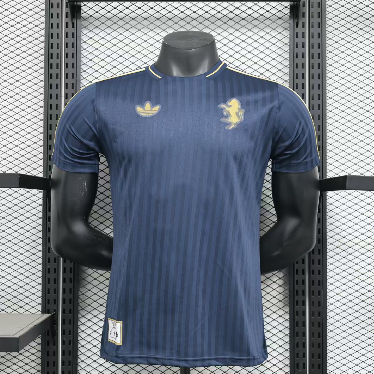 Juventus 2025 Royal Blue Icon Retro Jersey - Player Version - Unitedfutballjersey