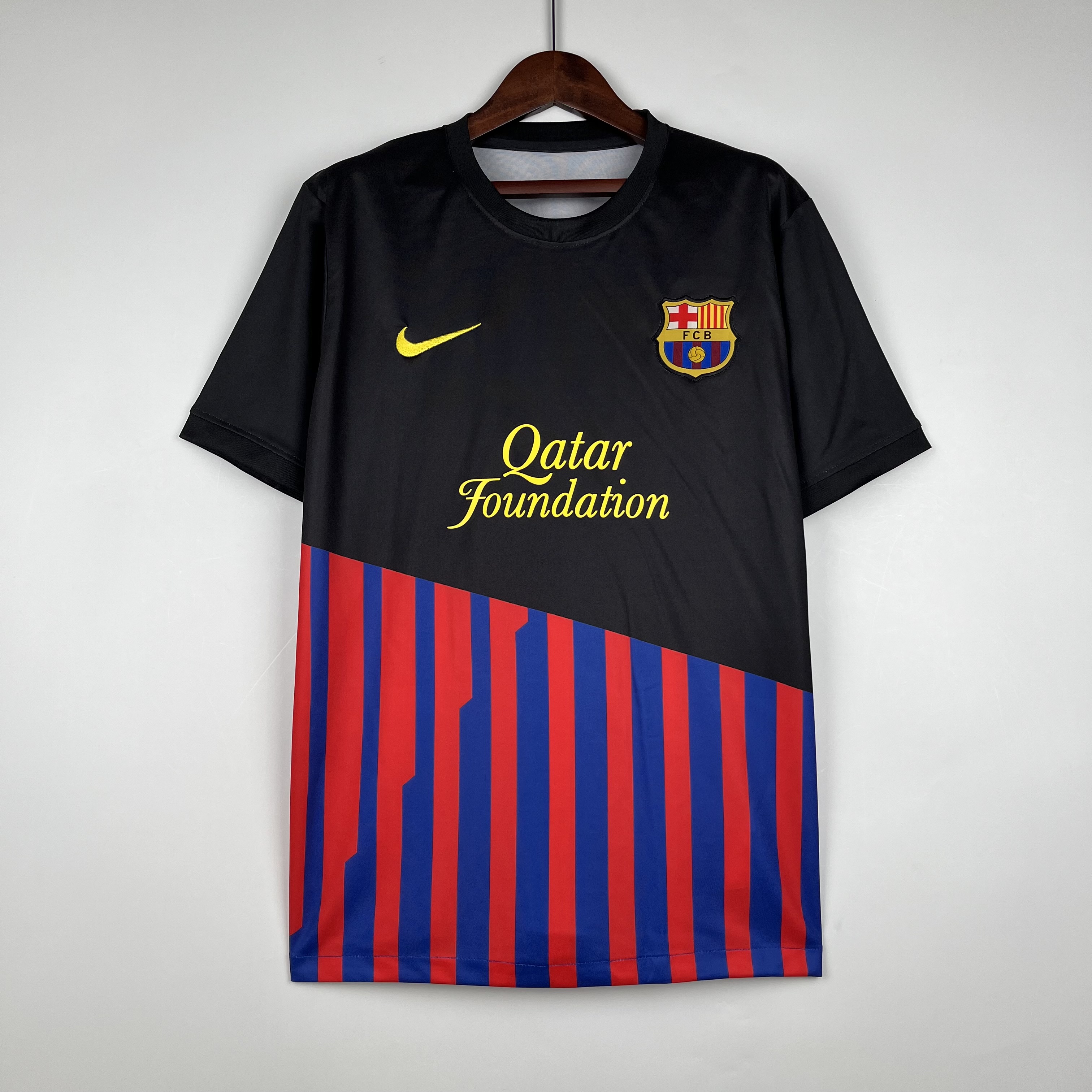 B.A.R.S.A 23-24Training Jersey - Fans Version - Unitedfutballjersey