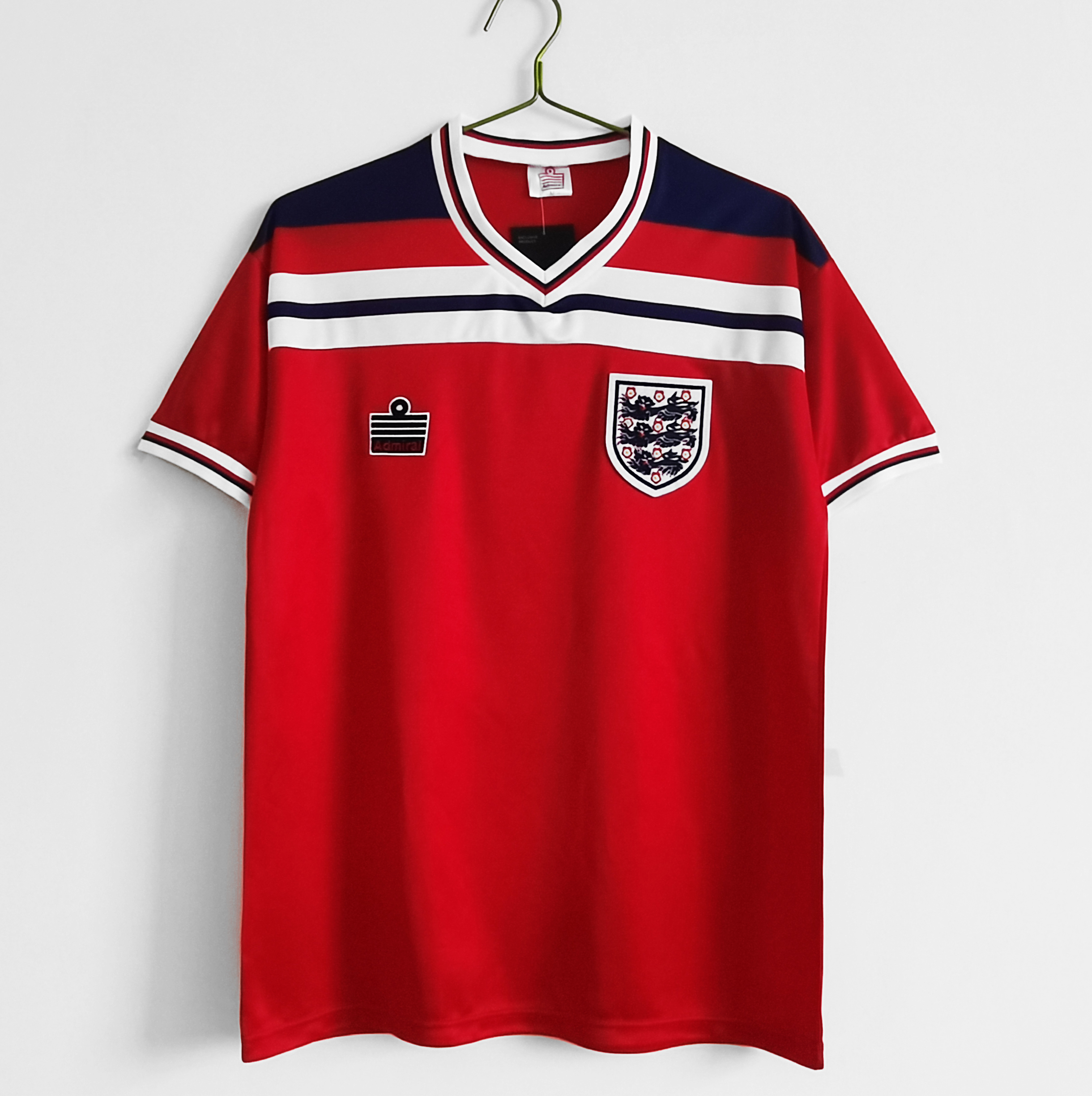 Retro England 1982 Away Stadium Jersey - Unitedfutballjersey