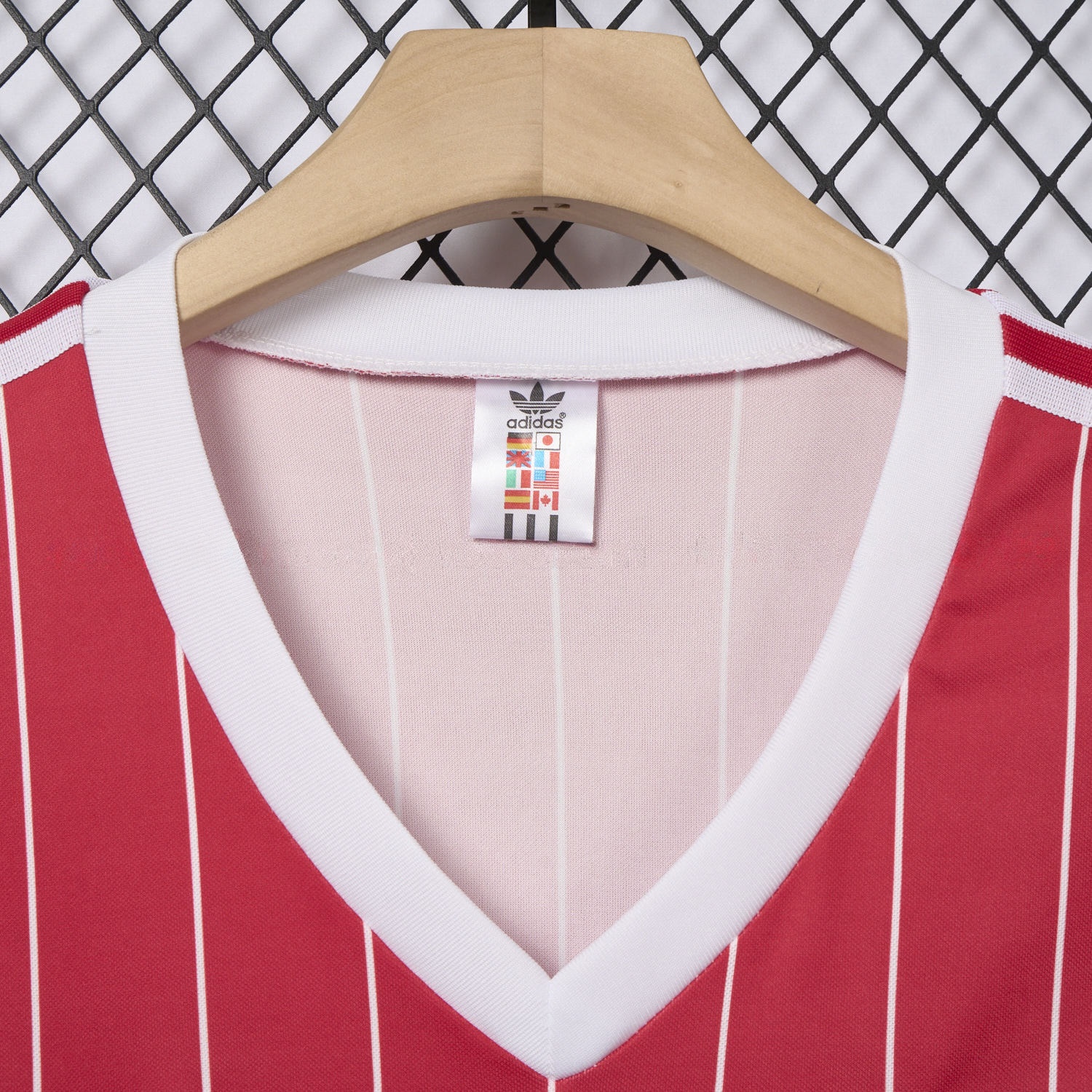 Retro Hamburger SV 1984 Away Jersey - Unitedfutballjersey