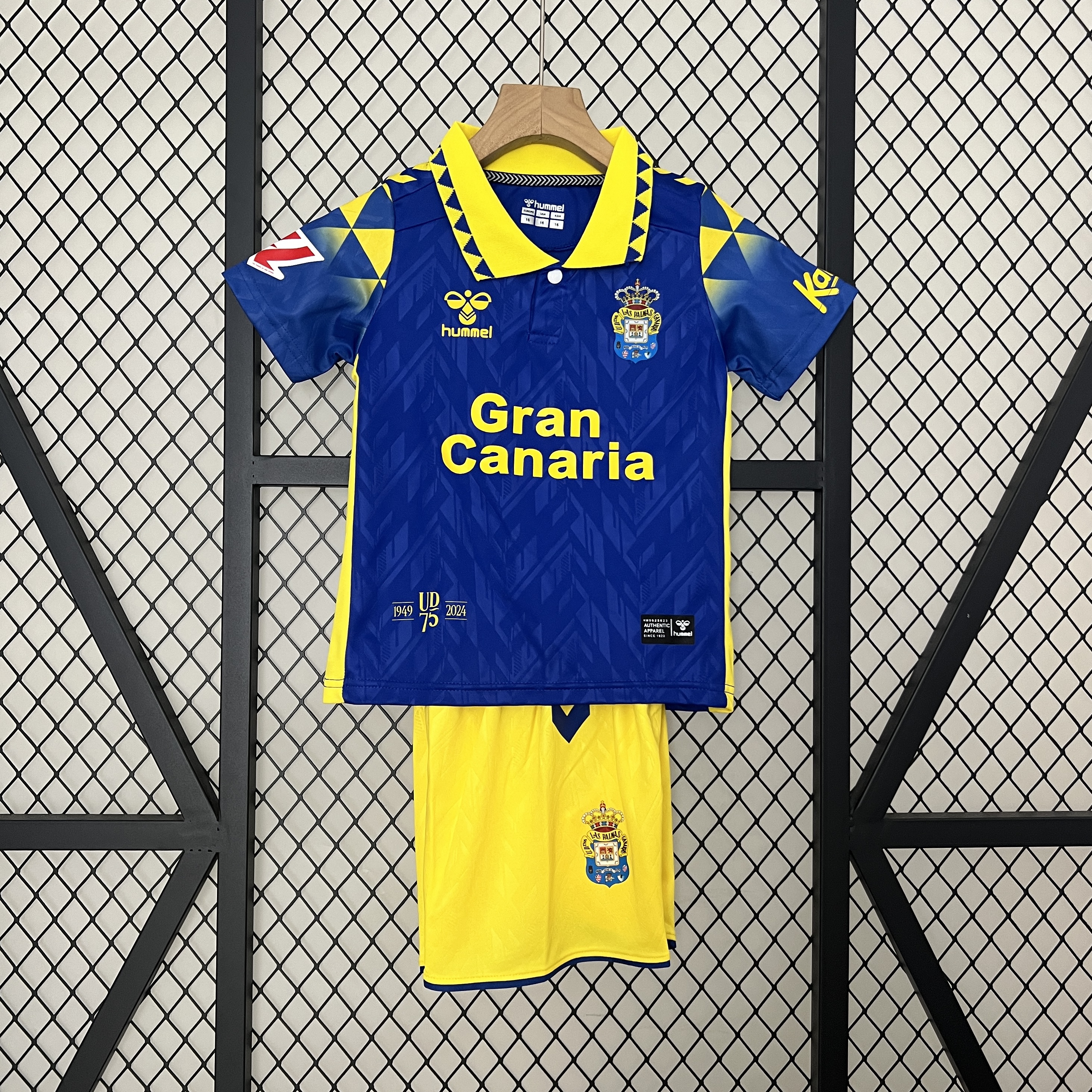 Las Palmas 24-25 Away Kids Kit - Unitedfutballjersey