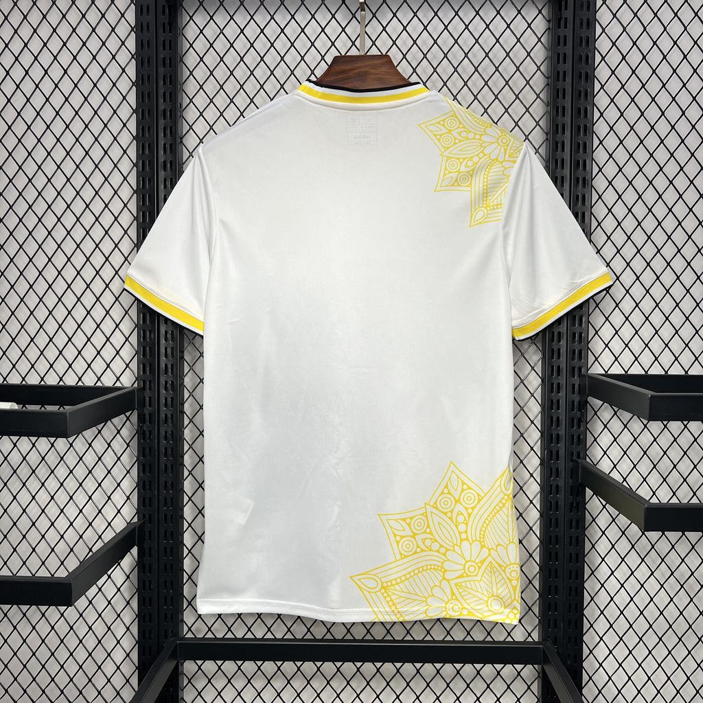 Real Madrid 24-25 White and Black Mamba Jersey - Fans Version - Unitedfutballjersey