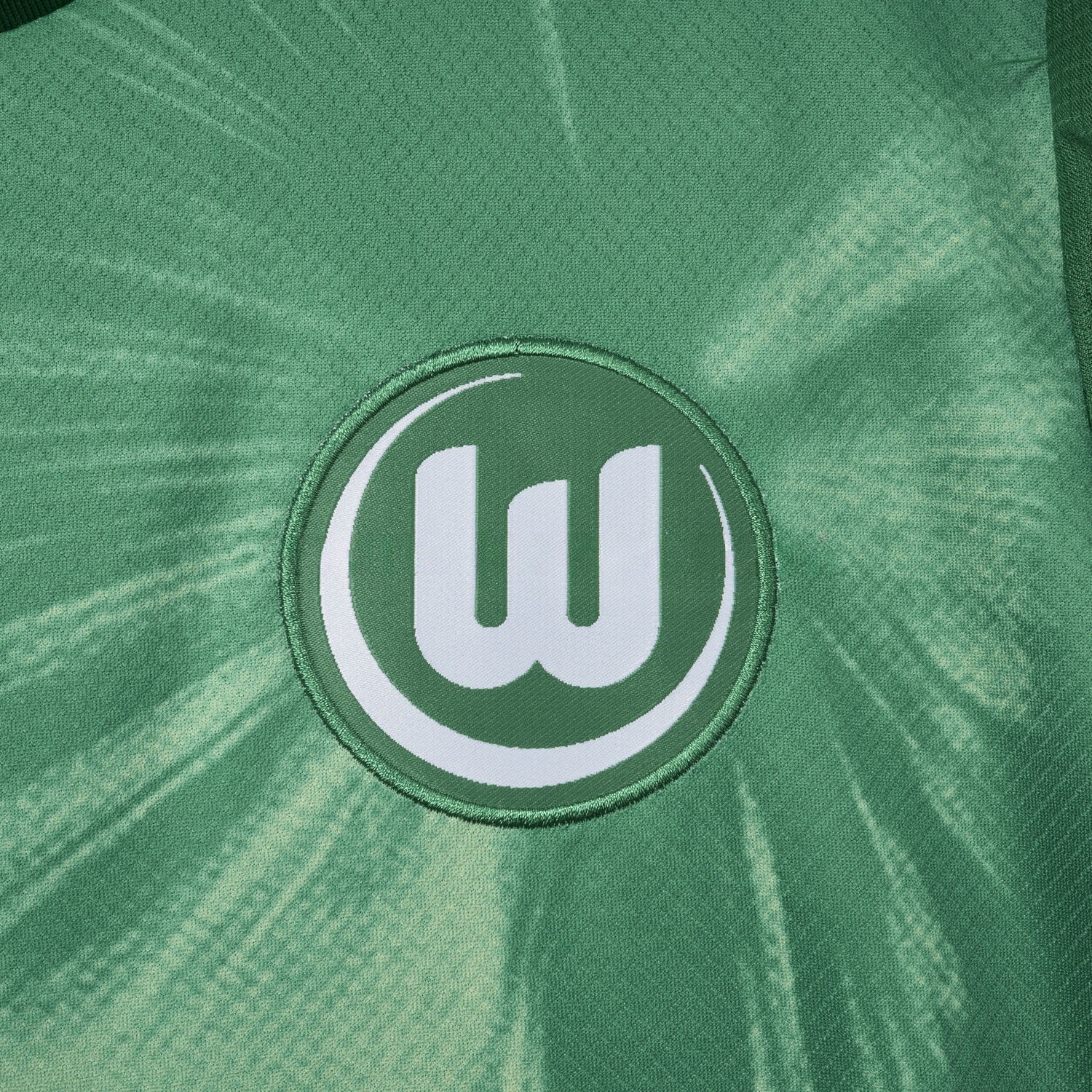 Wolfsburg 25-26 Home Jersey - Fans Version - Unitedfutballjersey