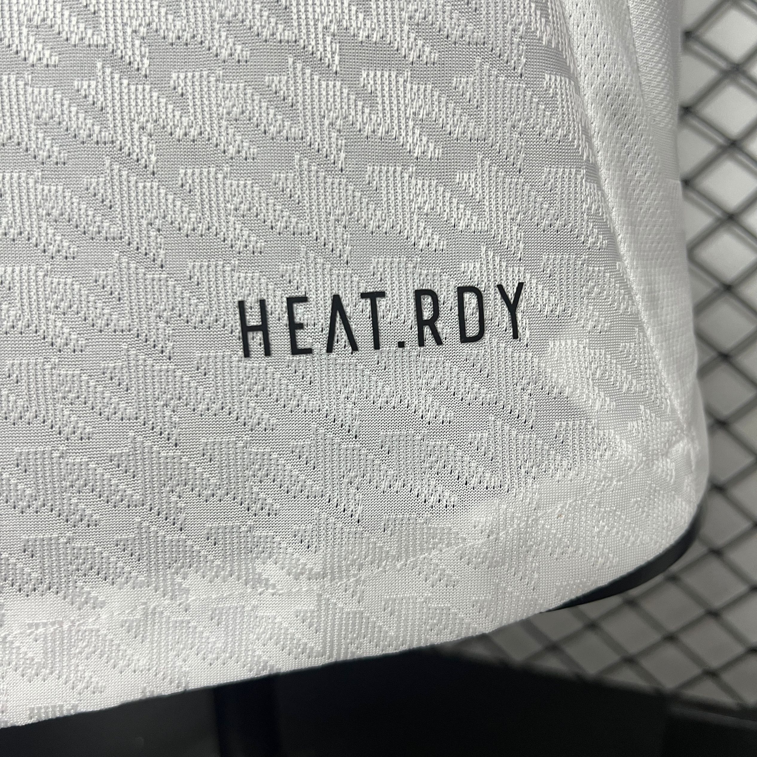 Real Madrid 24-25 Home Stadium Jersey - Player Version - Unitedfutballjersey