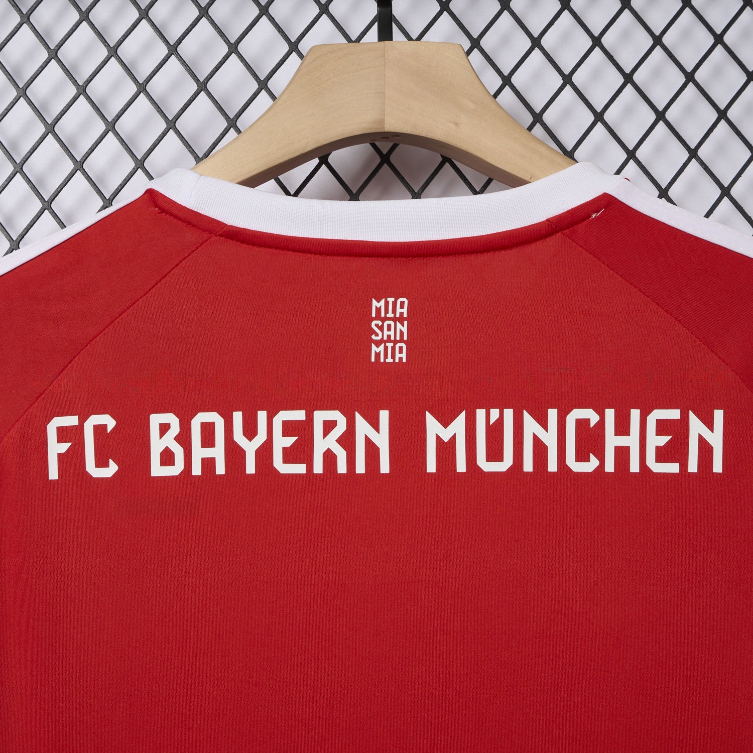 Bayern Munich 25-26 Home Müller Limited Edition Jersey - Fans Version - Unitedfutballjersey