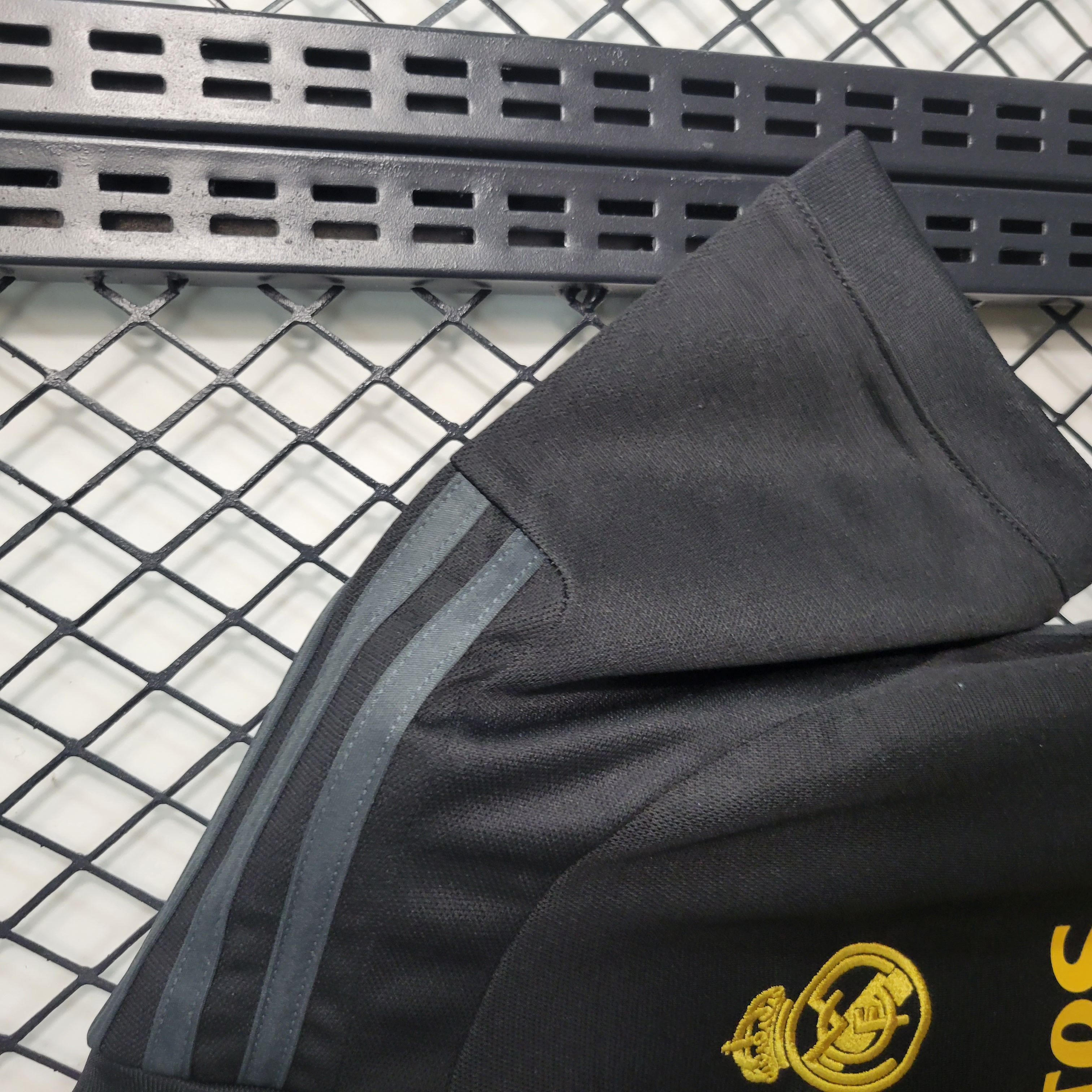 Real Madrid 23-24 Third Jersey Women's Shirt - Unitedfutballjersey