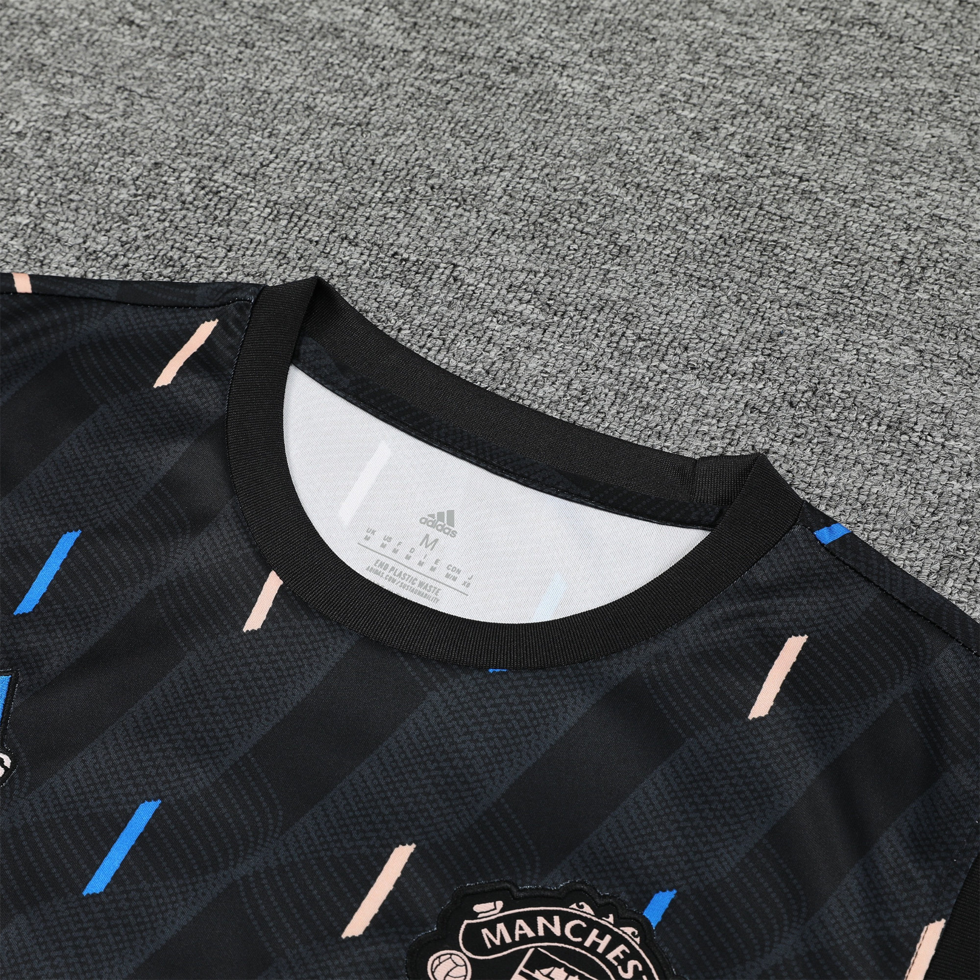 Manchester United 23-24 Vest Training Set Black Line - Unitedfutballjersey