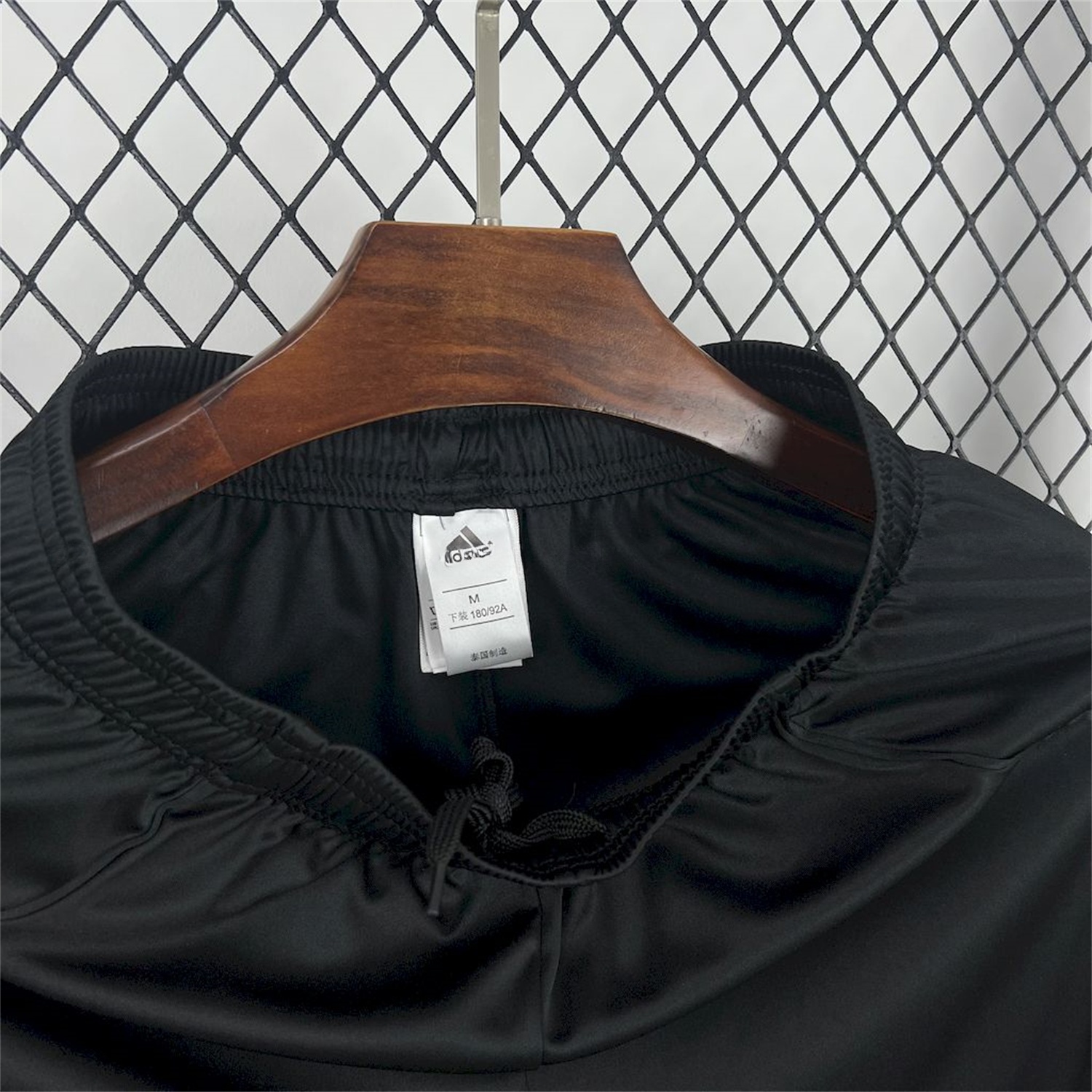 Juventus 25-26 Home Black Shorts - Fans Version - Unitedfutballjersey