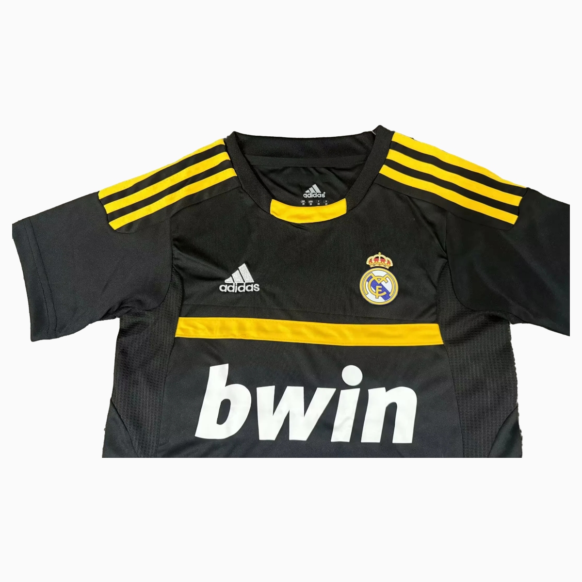 Retro Real Madrid 11-12 Black Goalkeeper Kids Kit - Unitedfutballjersey