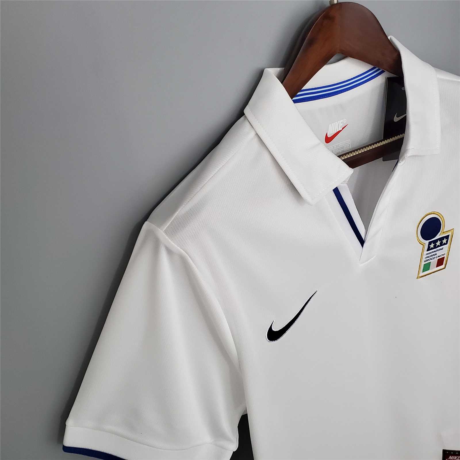 Retro Italy 1998 Away Stadium Jersey - Unitedfutballjersey