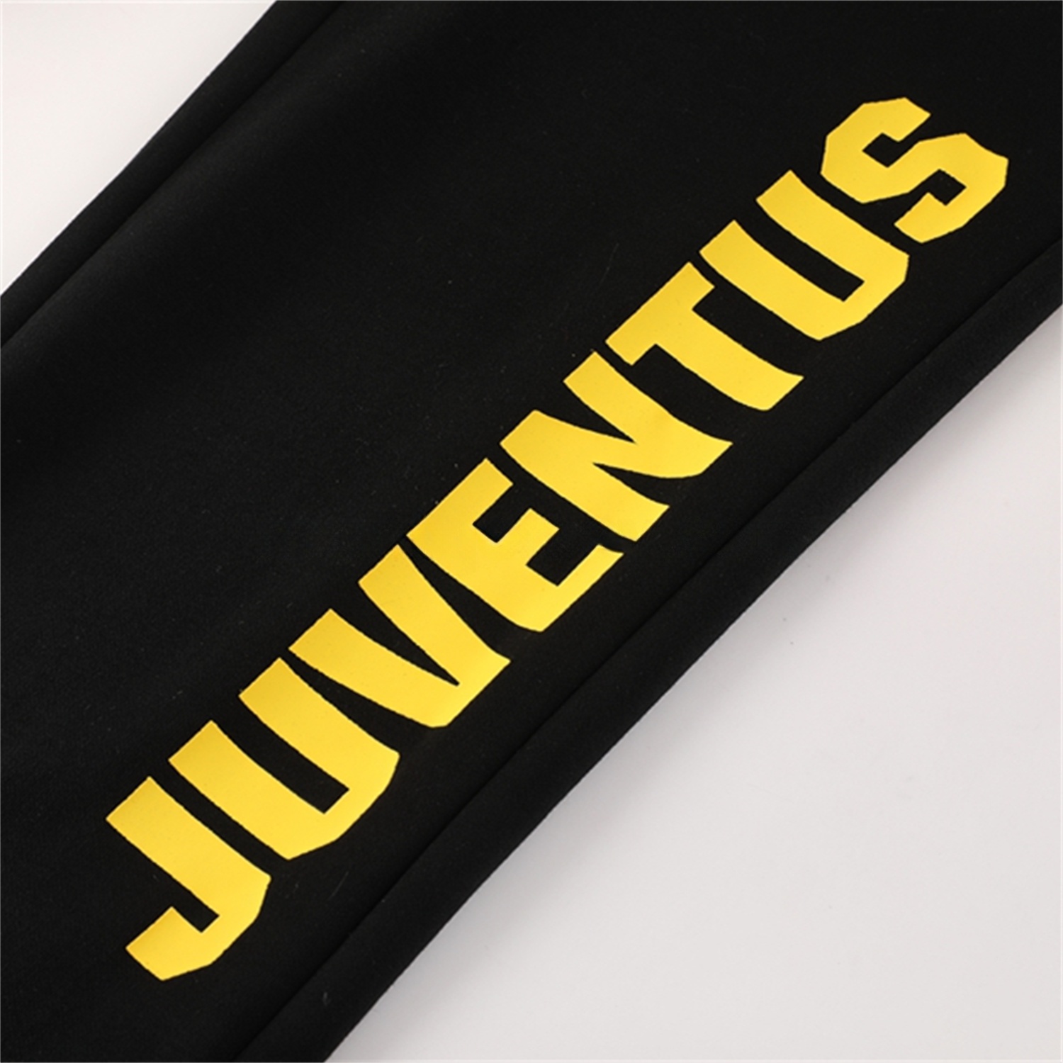 Juventus 25-26 Originals Varsity Hoodie Set - Black Hoodie and Pants - Unitedfutballjersey