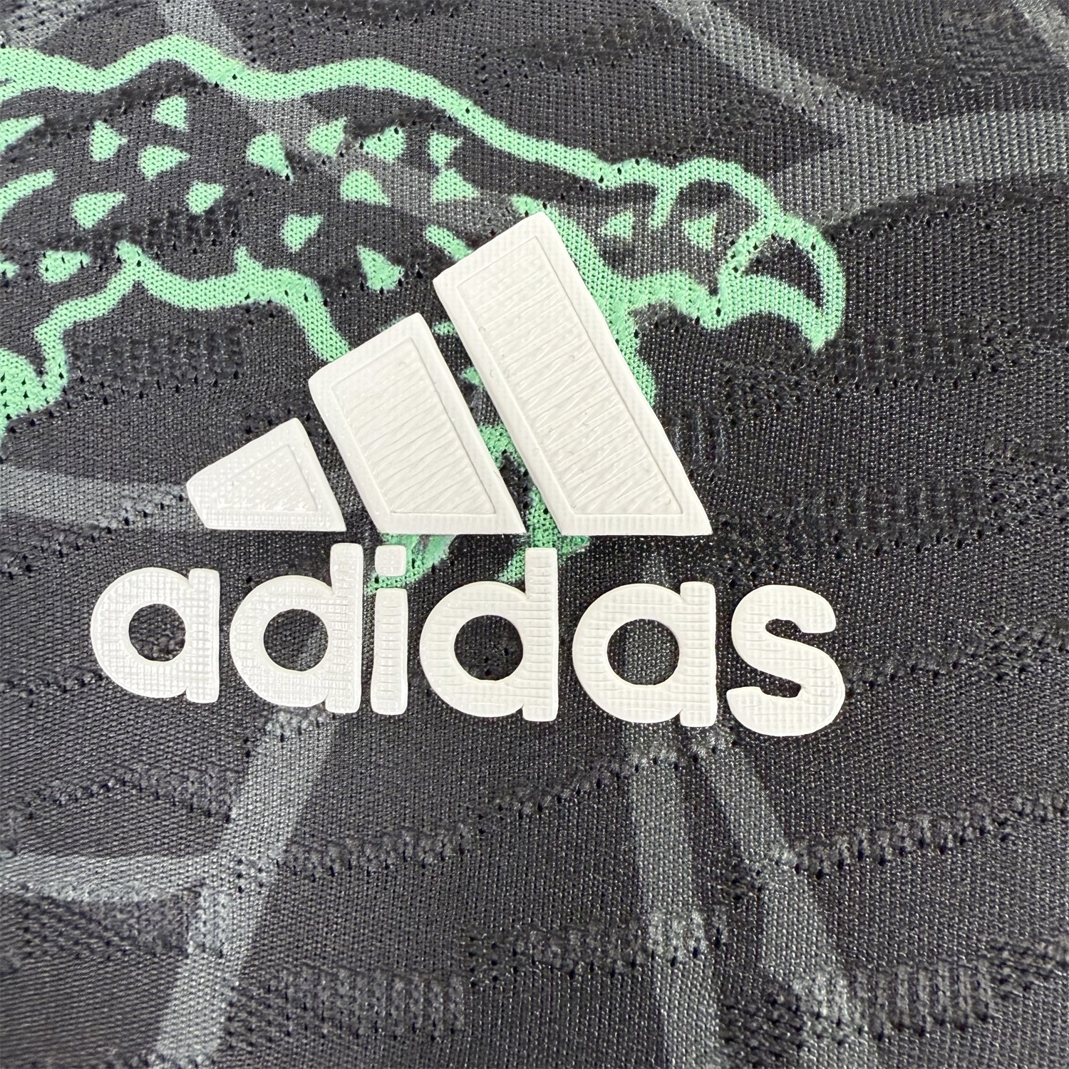 Real Madrid 25-26 Green Dragon Soars Black Jersey - Player Version - Unitedfutballjersey