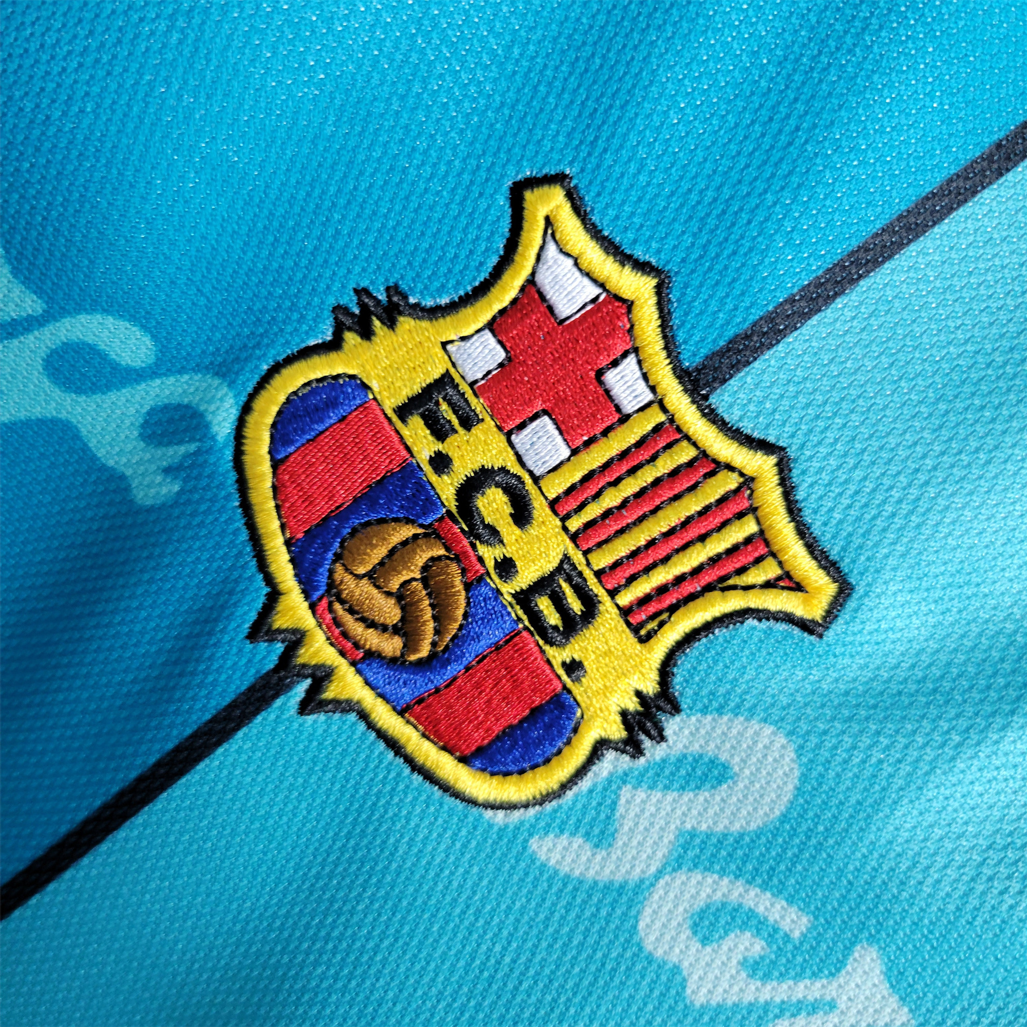 Retro Barcelona 95-97 Away Stadium Jersey - Unitedfutballjersey