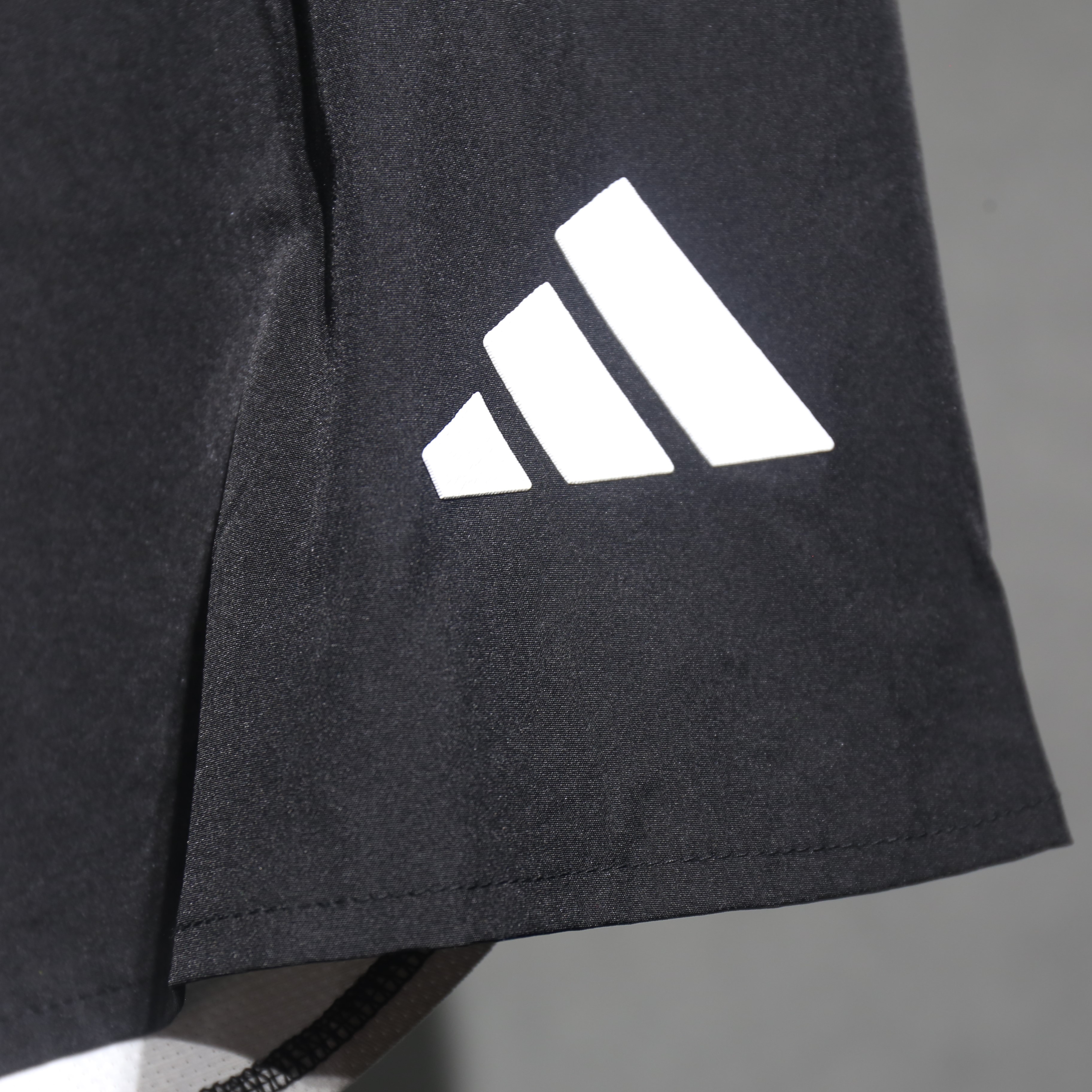 Juventus 24-25 Home Shorts - Player Version - Unitedfutballjersey