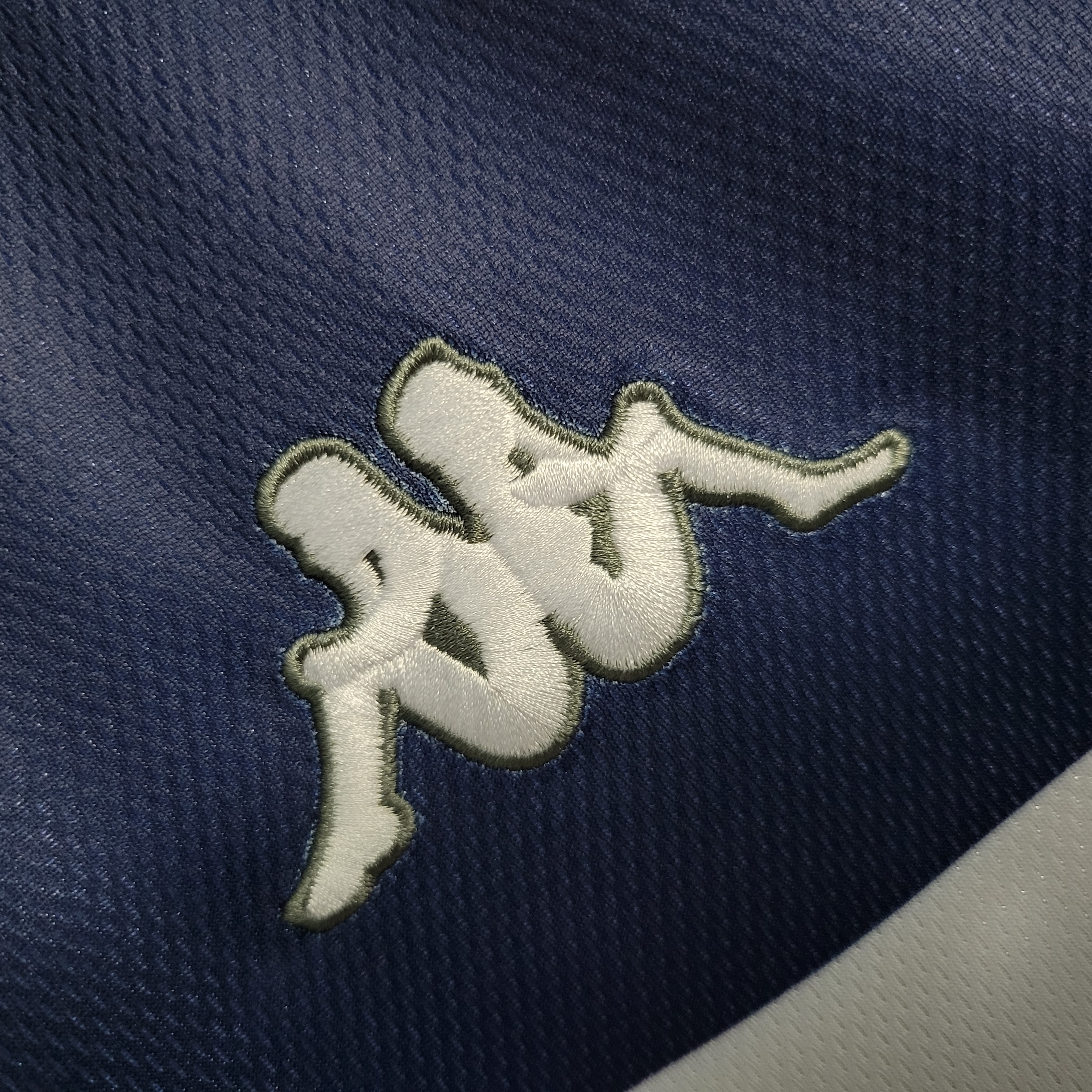 Retro Manchester City 1997-98 Away Stadium Jersey - Unitedfutballjersey